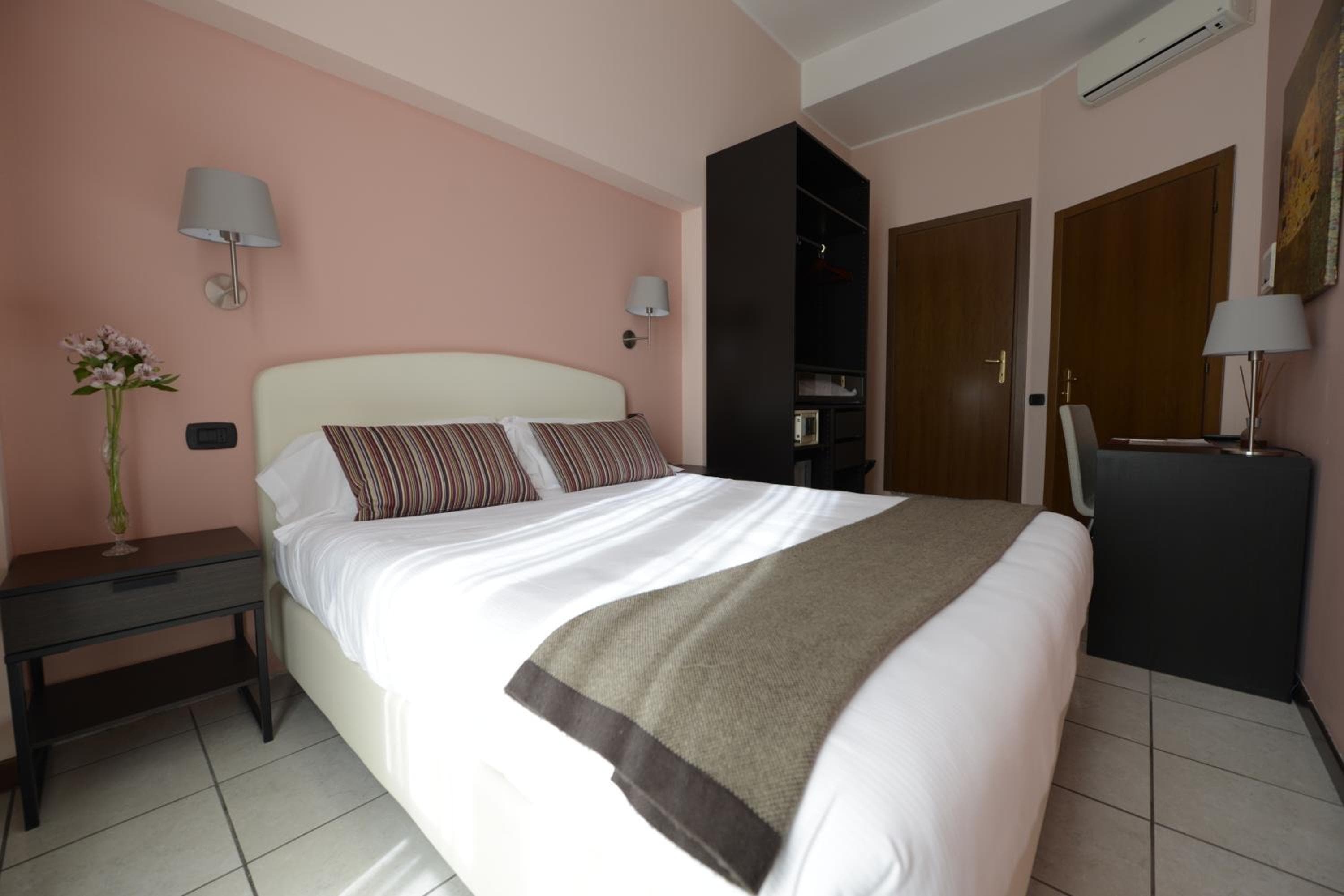 Hotel Florence Milano — 14