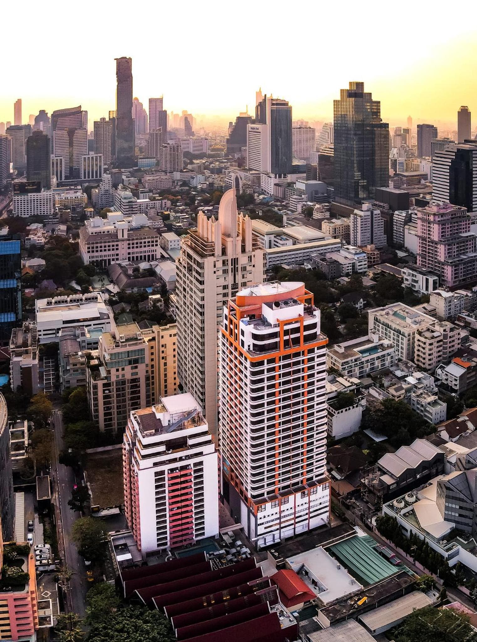 Bandara Suites Silom, Bangkok — 1