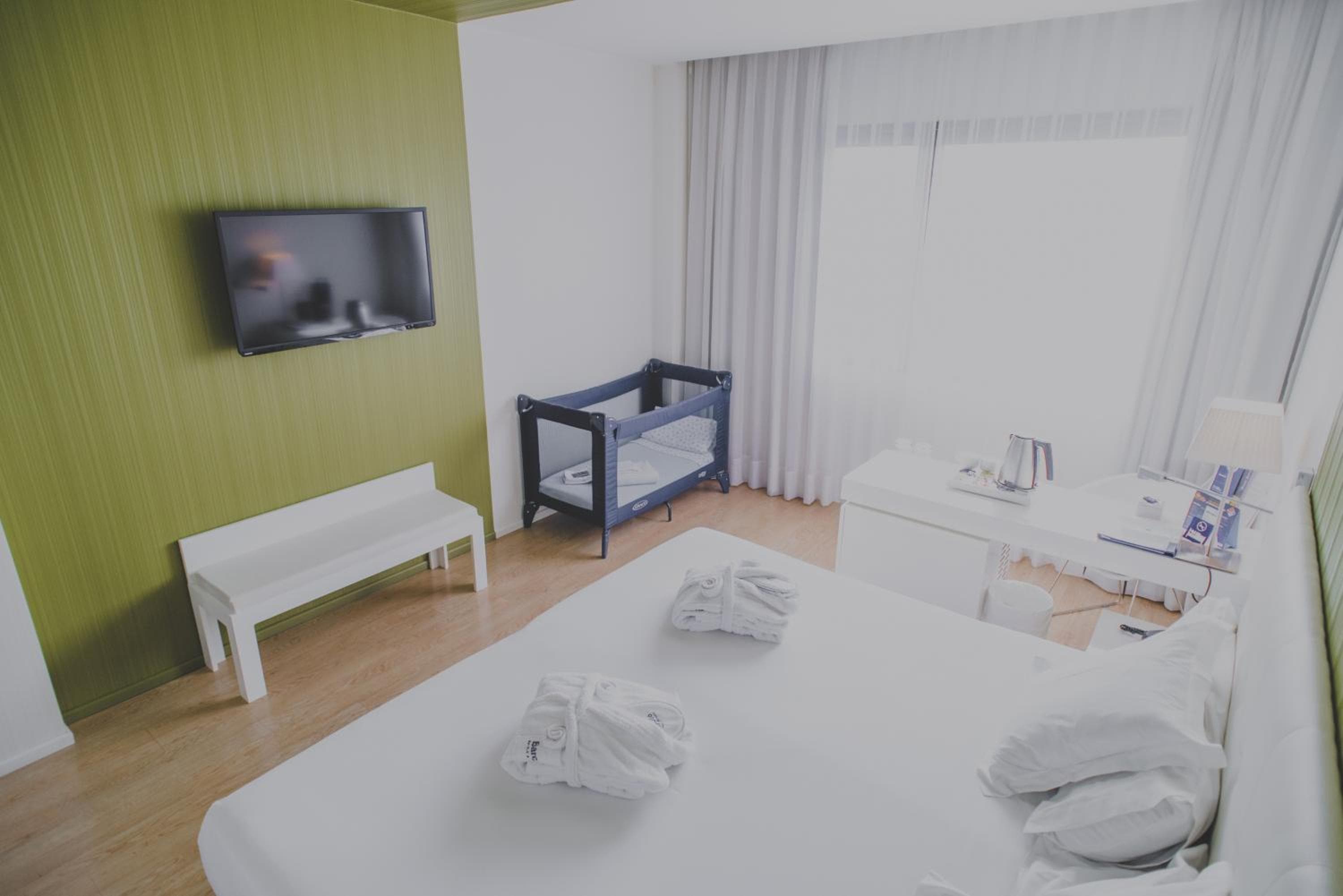 Hotel Zentral Castellana Norte — 28