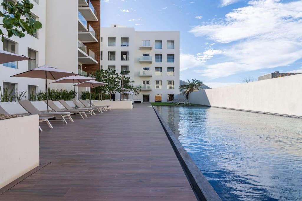 New 3BR condo with exceptional location with pool — 8