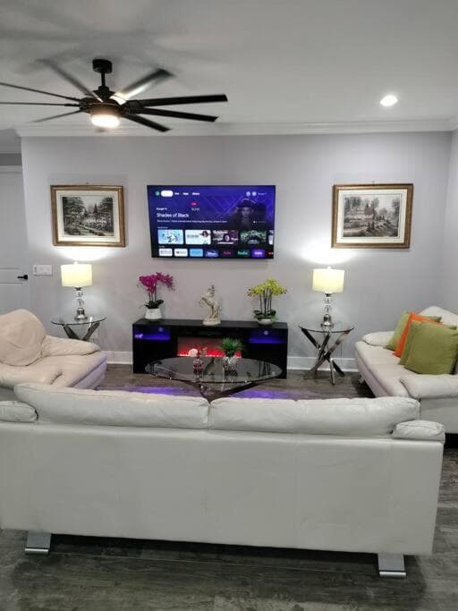 Villa White Rock in Tampa — 17