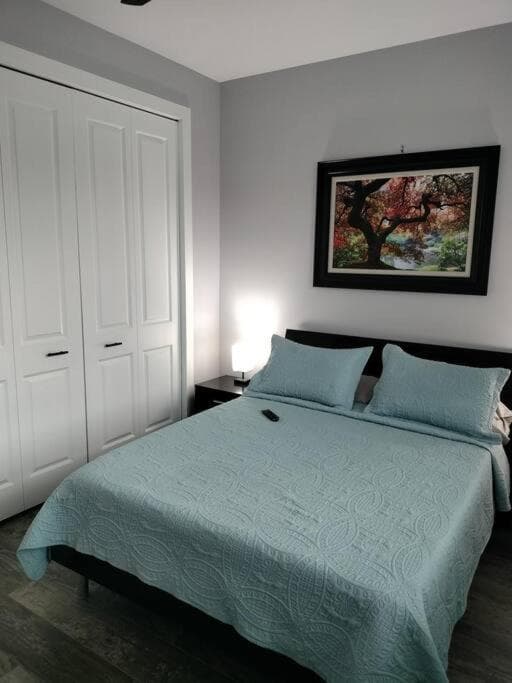 Villa White Rock in Tampa — 12