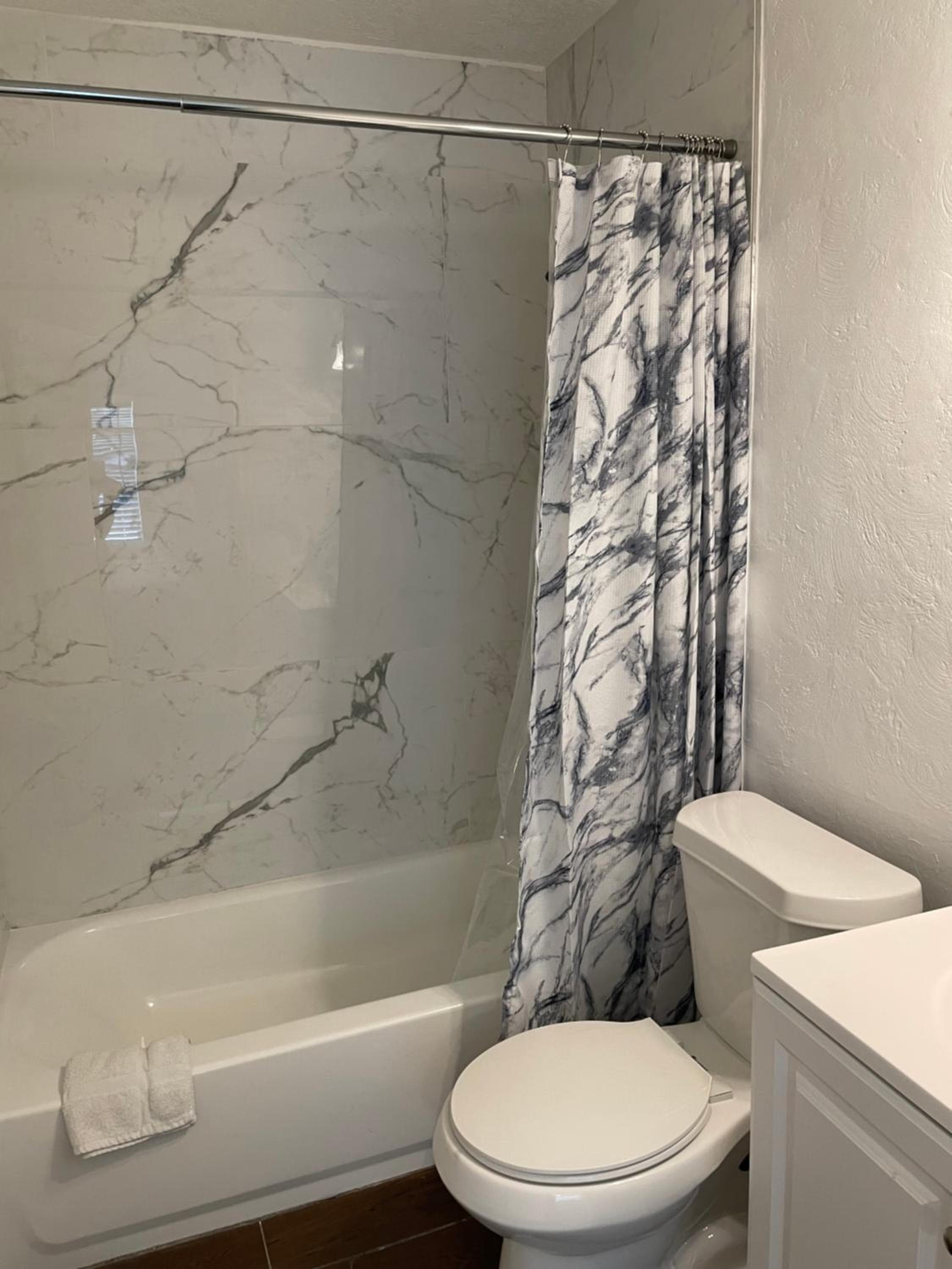Three Bedroom Cottage in Ft Lauderdale — 10