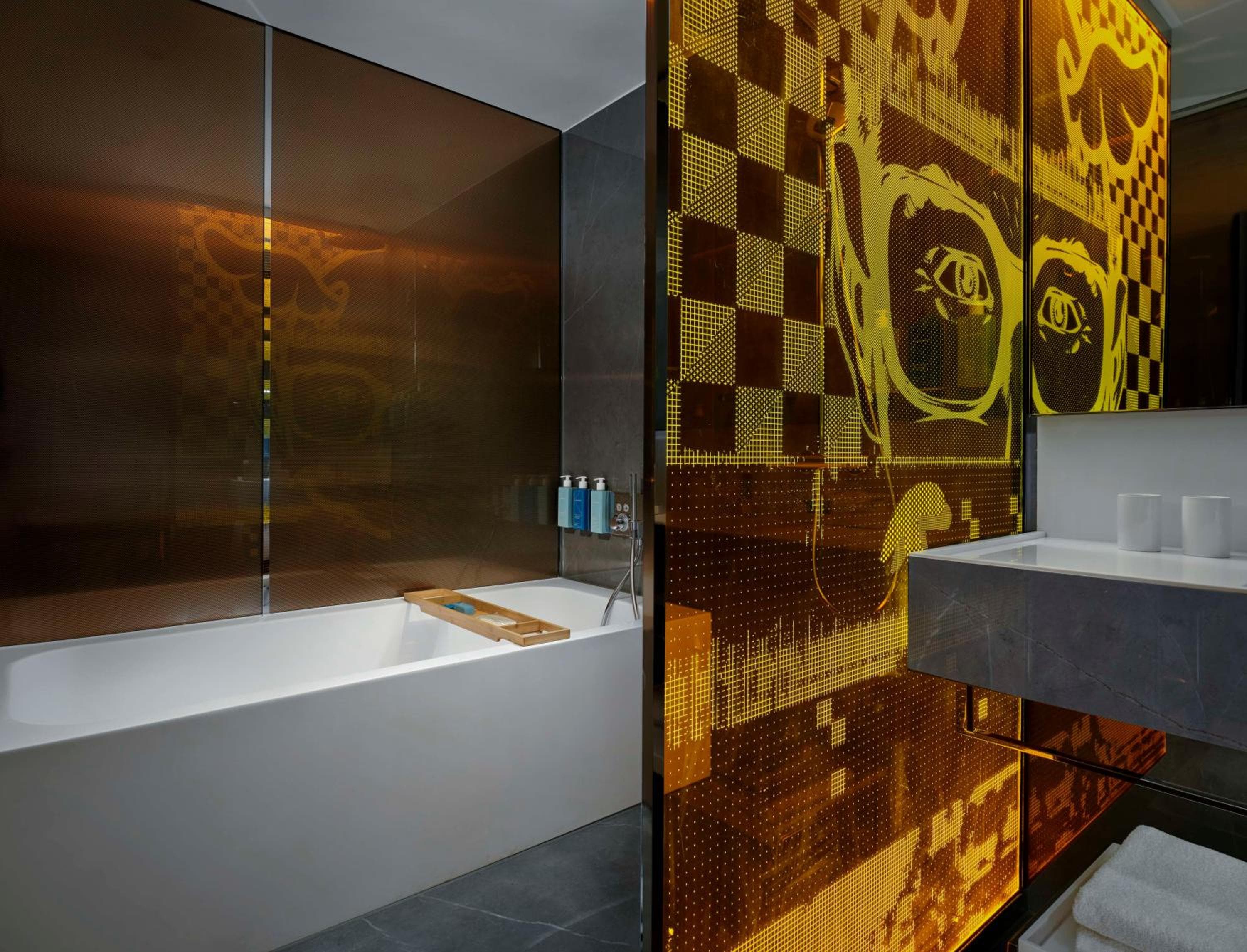 art'otel London Hoxton — 3