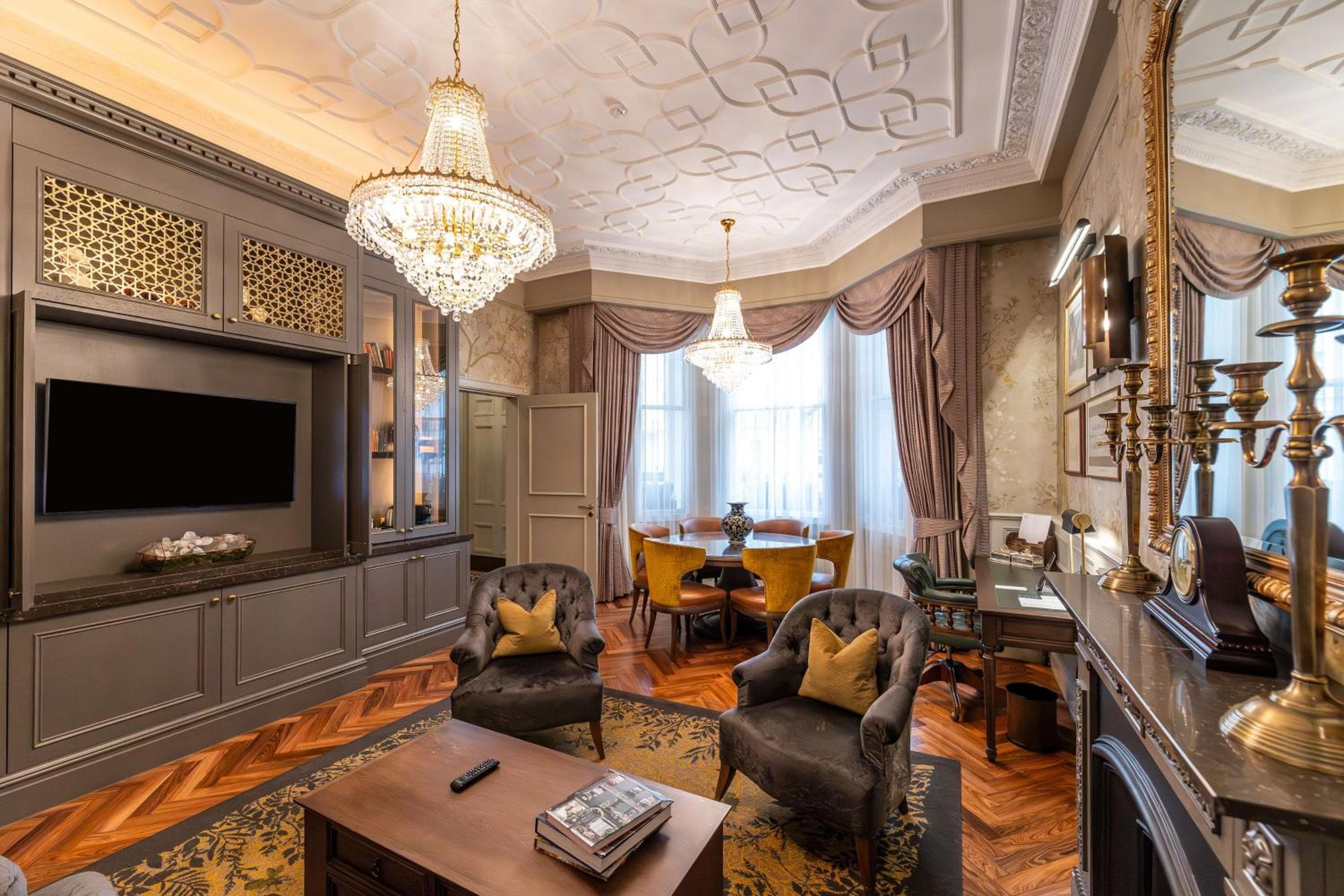 100 Queen's Gate Hotel Londra, Curio Collection by Hilton — 17