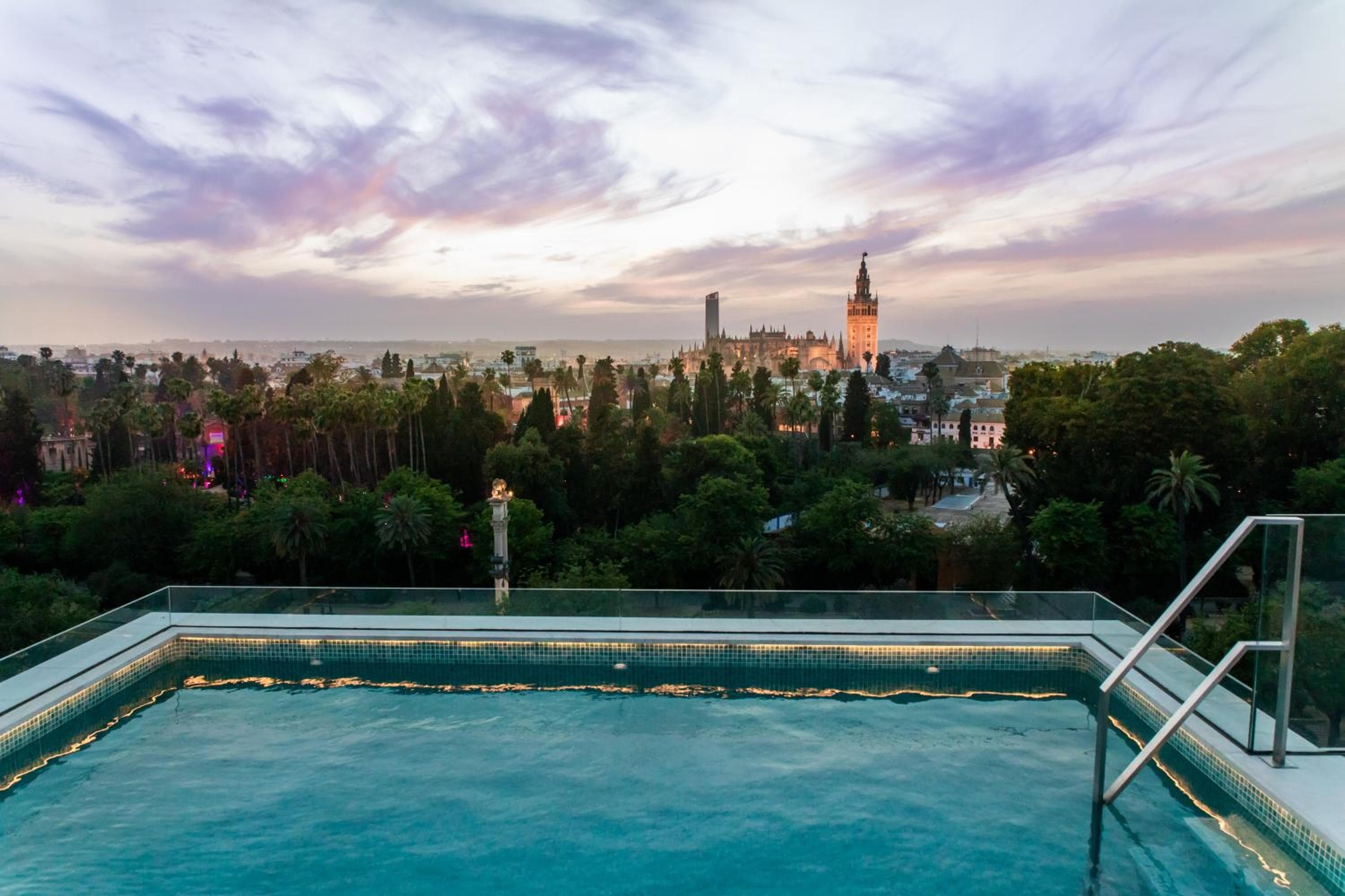 Hotel Alcázar — 11