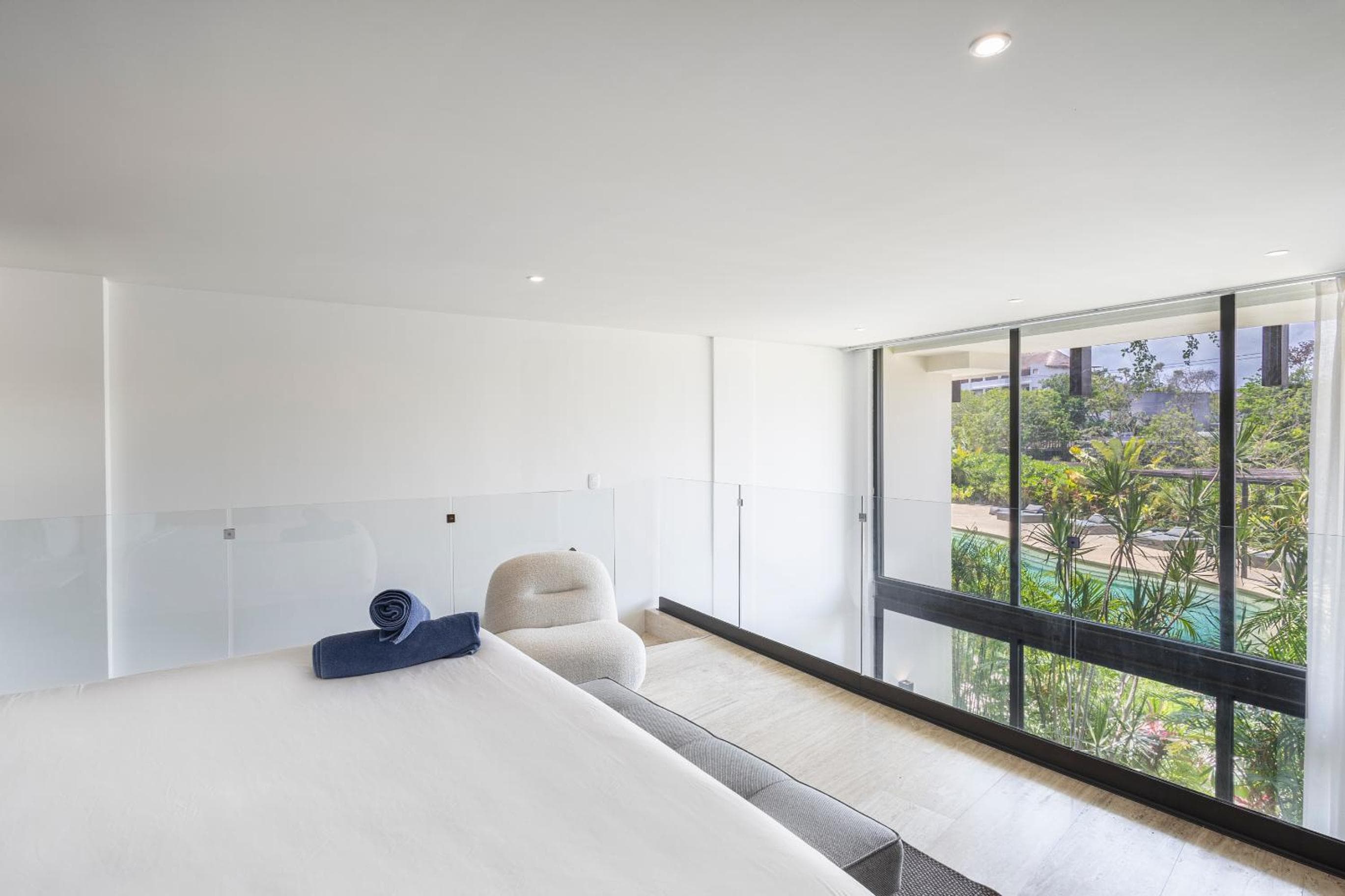 Mistiq Gardens — 24