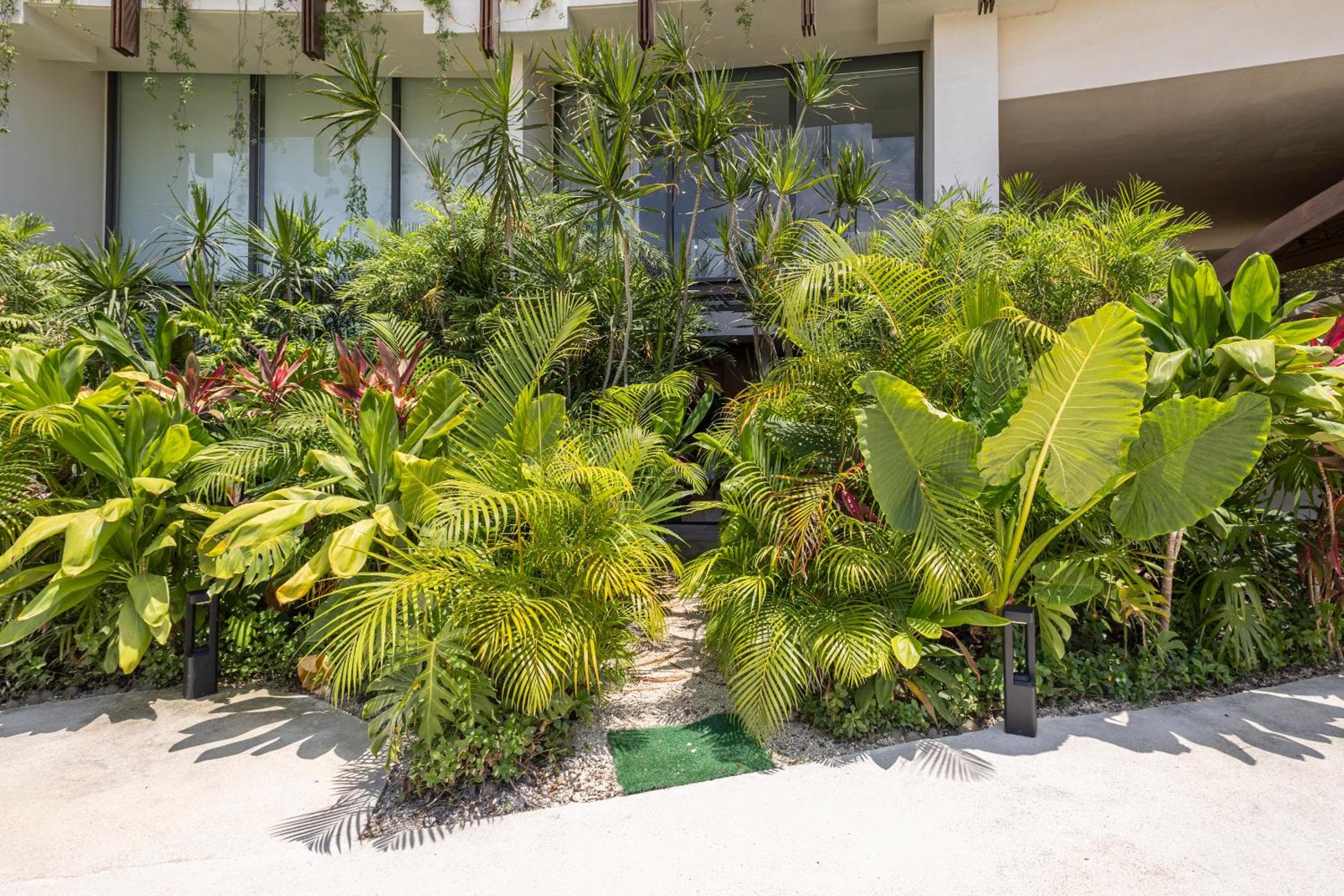 Mistiq Gardens — 25