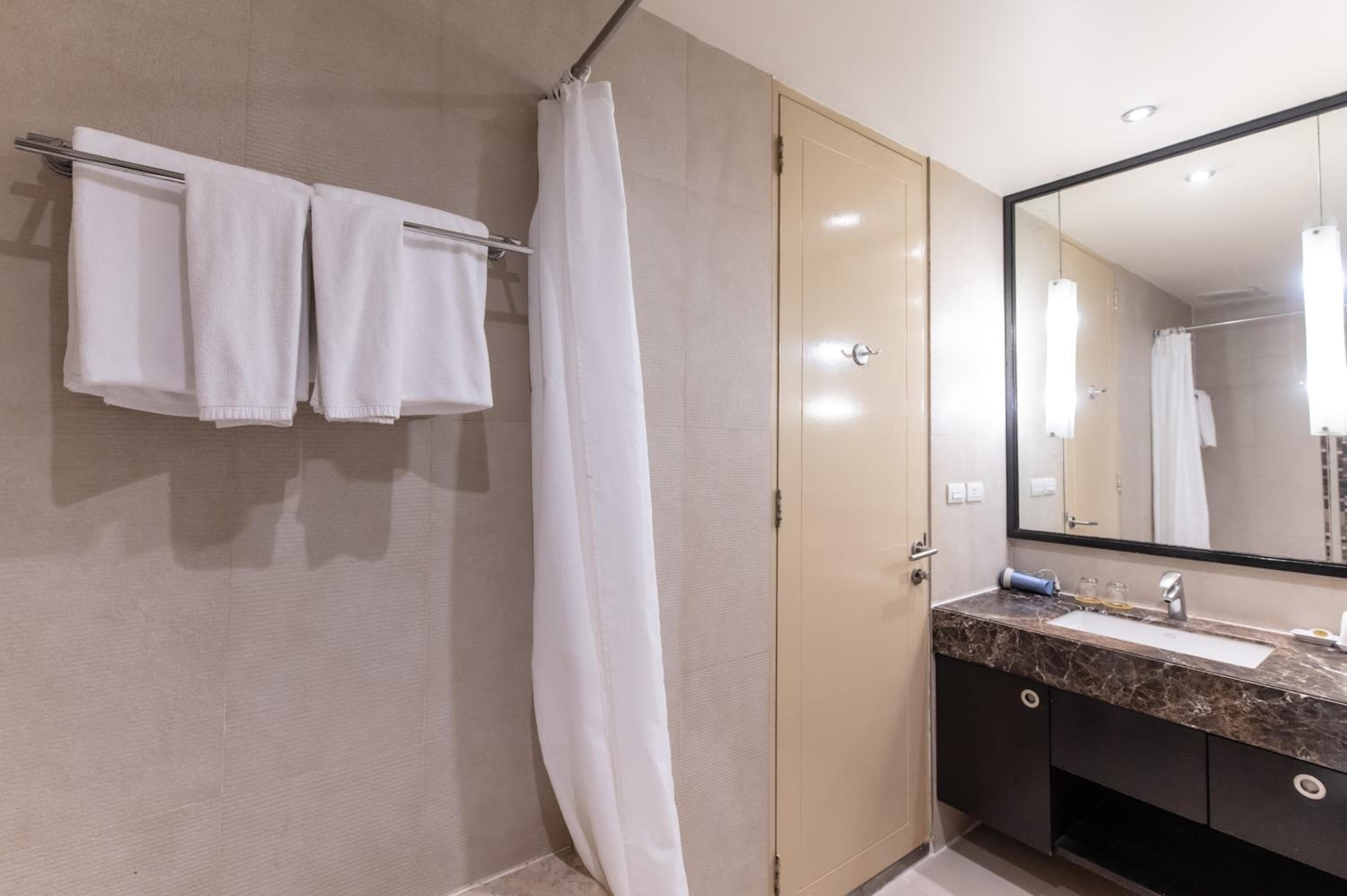 Admiral Premier Bangkok — 4