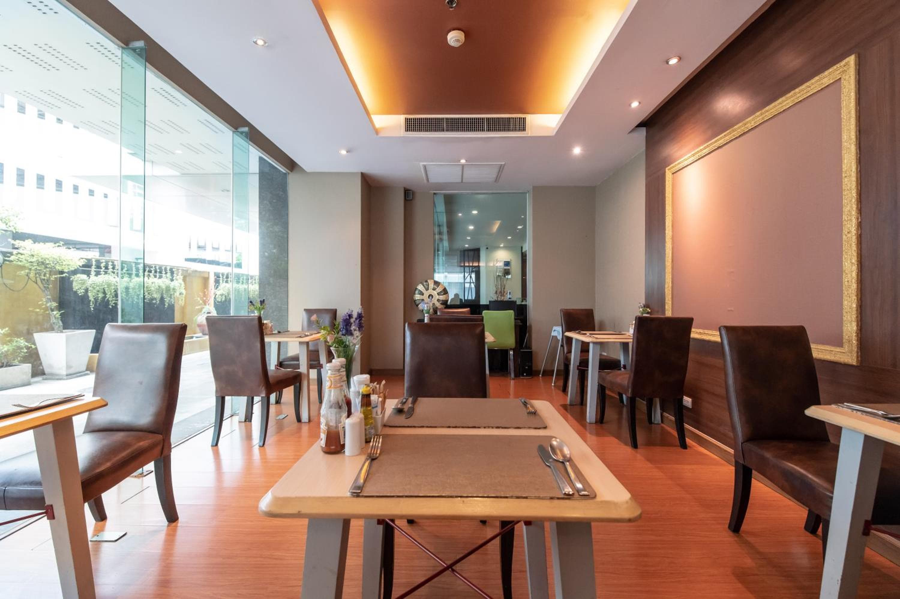 Admiral Premier Bangkok — 16