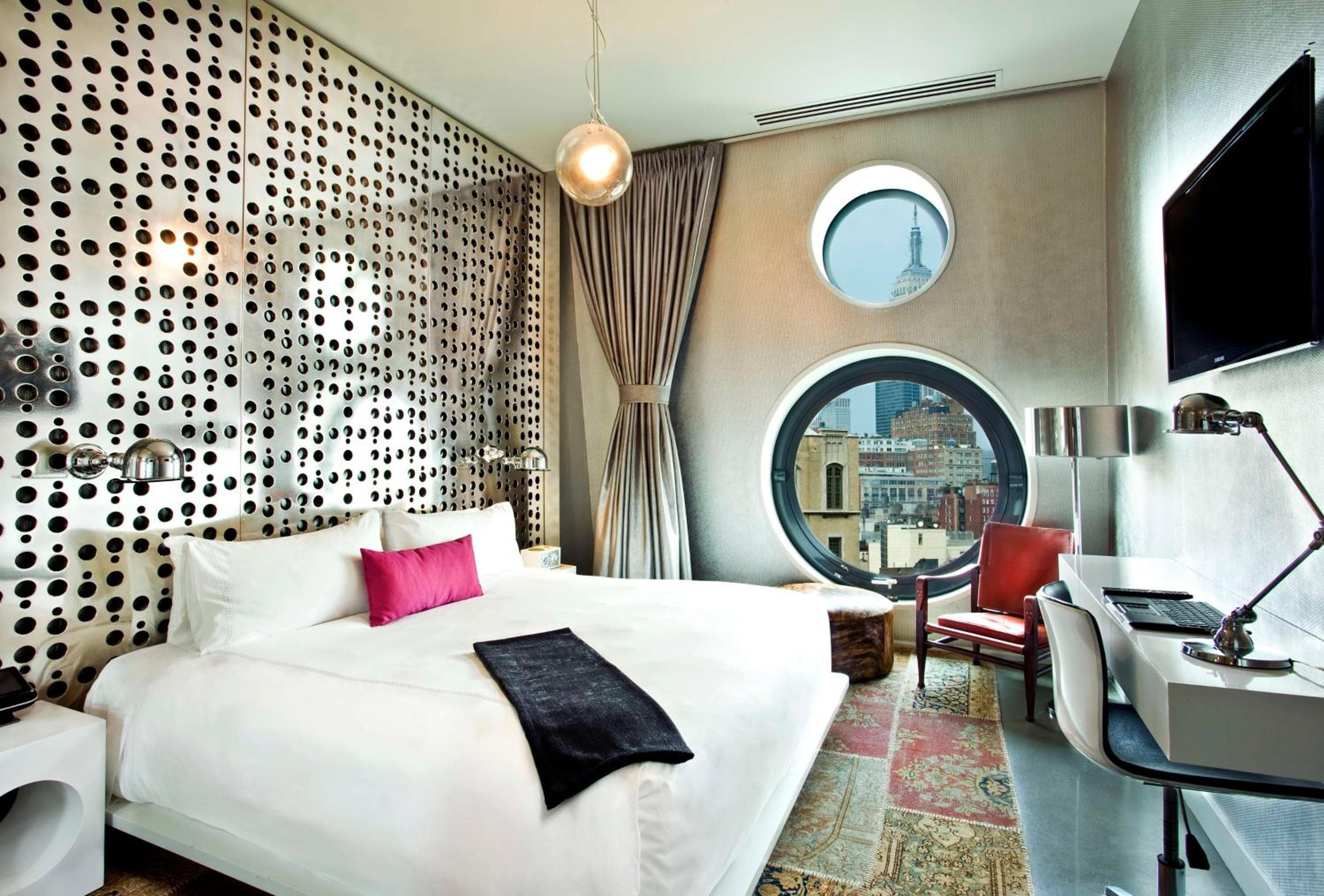 Dream Downtown, by Hyatt — 2