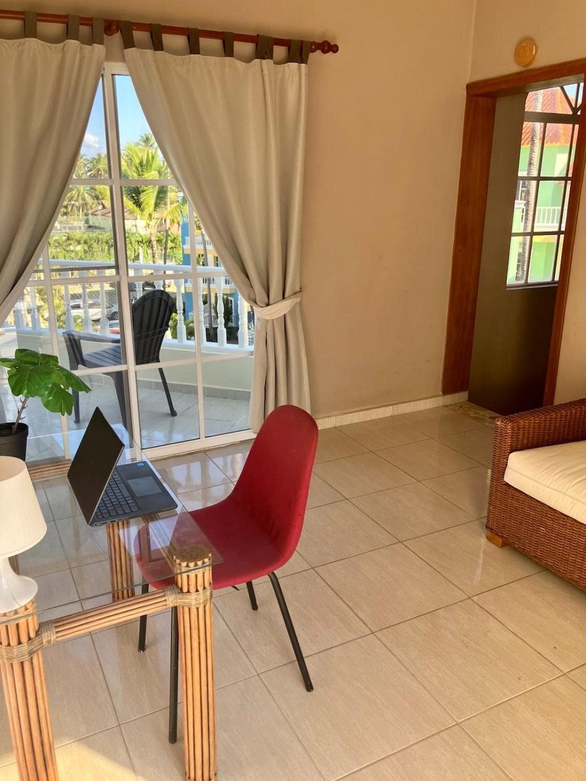 Palm Suites E-6-two-level apartment with a view of the pool — 11