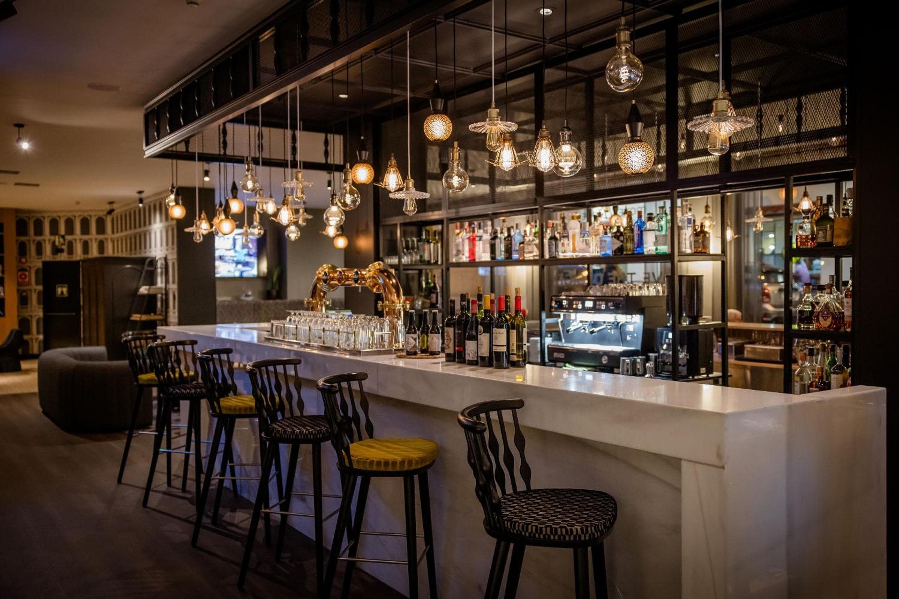 Motel One Madrid-Plaza de España — 1