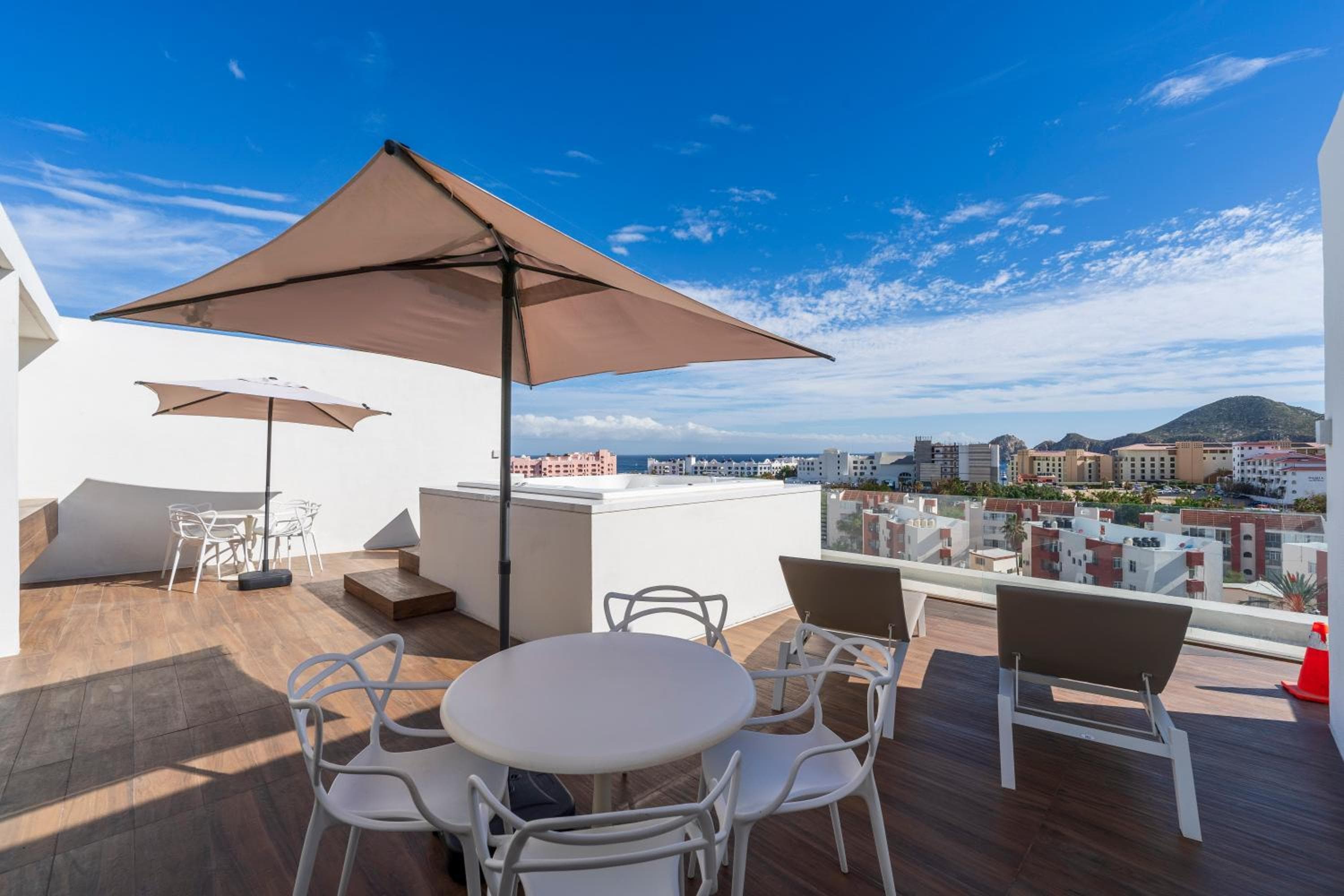 New Penthouse in Medano with Jacuzzi and Terrace — 12