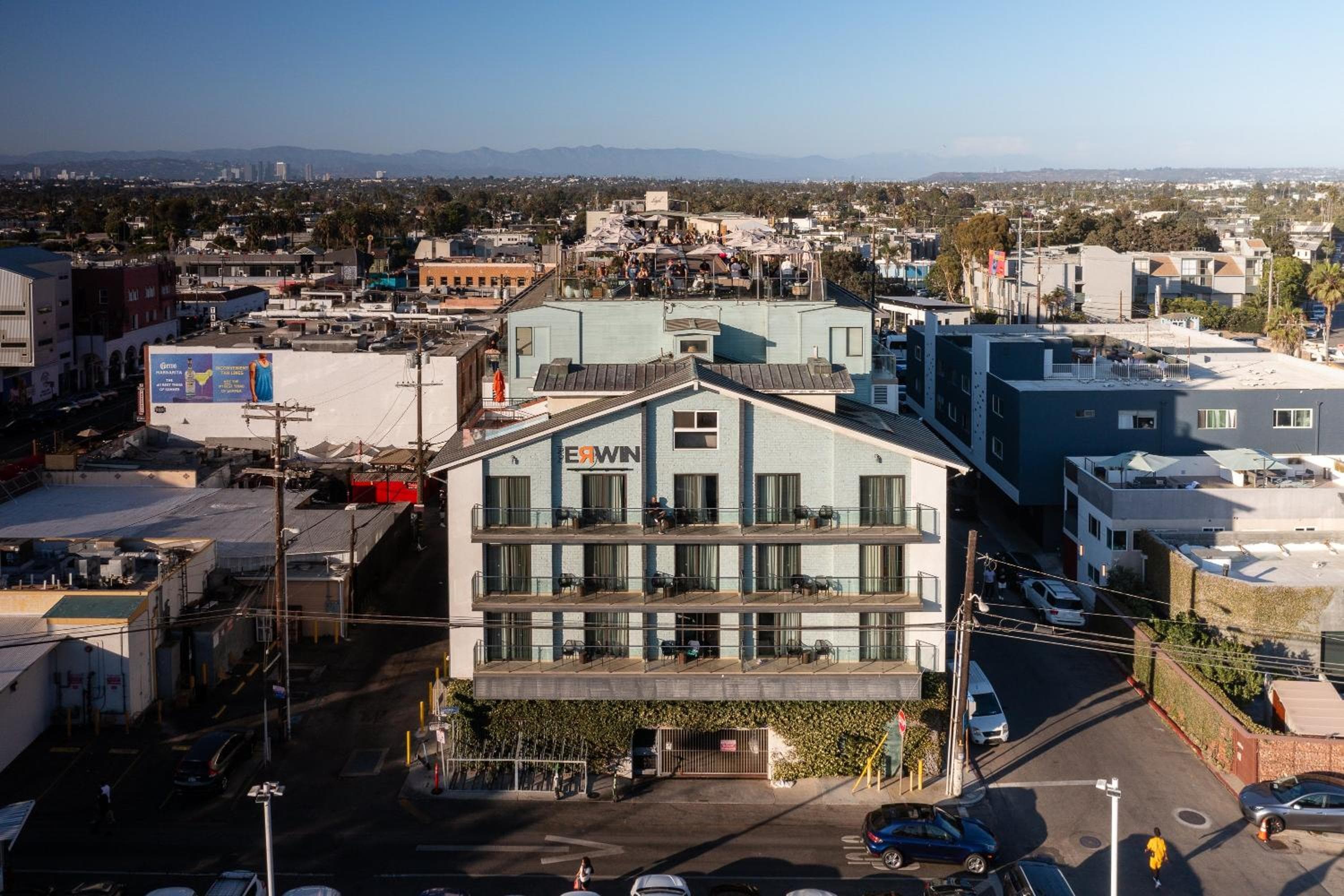 Hotel Erwin Venice Beach — 23