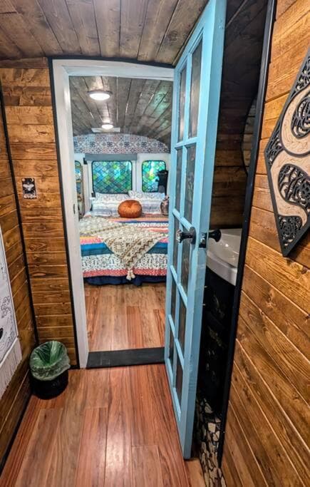 Cozy AF Medusa the Bus-Lux — 18
