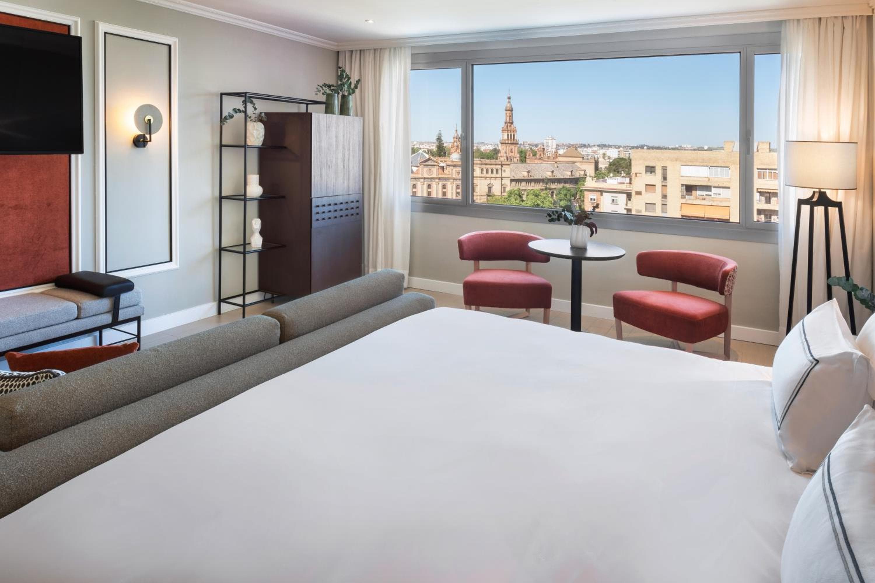 Meliá Sevilla — 4