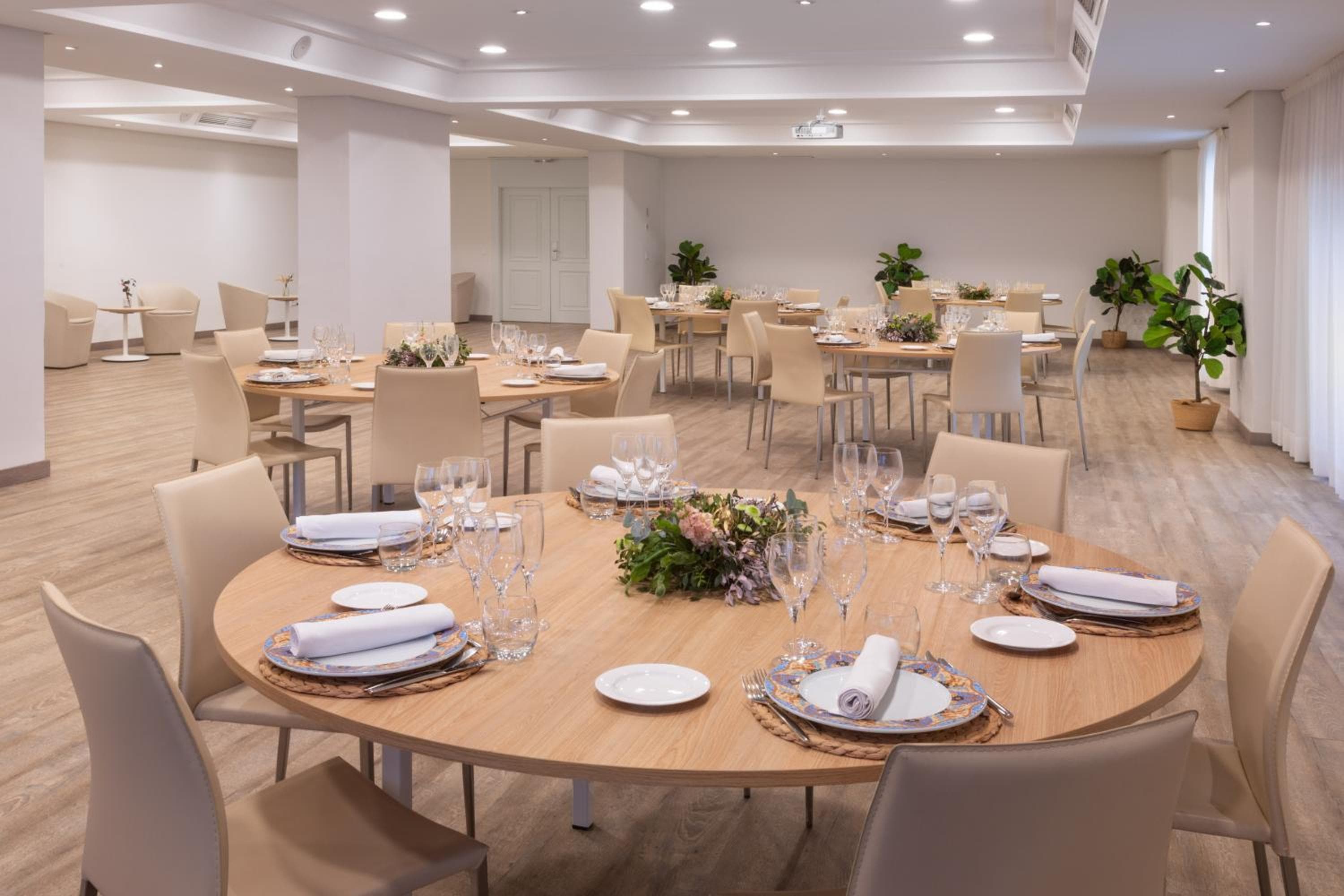 Meliá Sevilla — 22