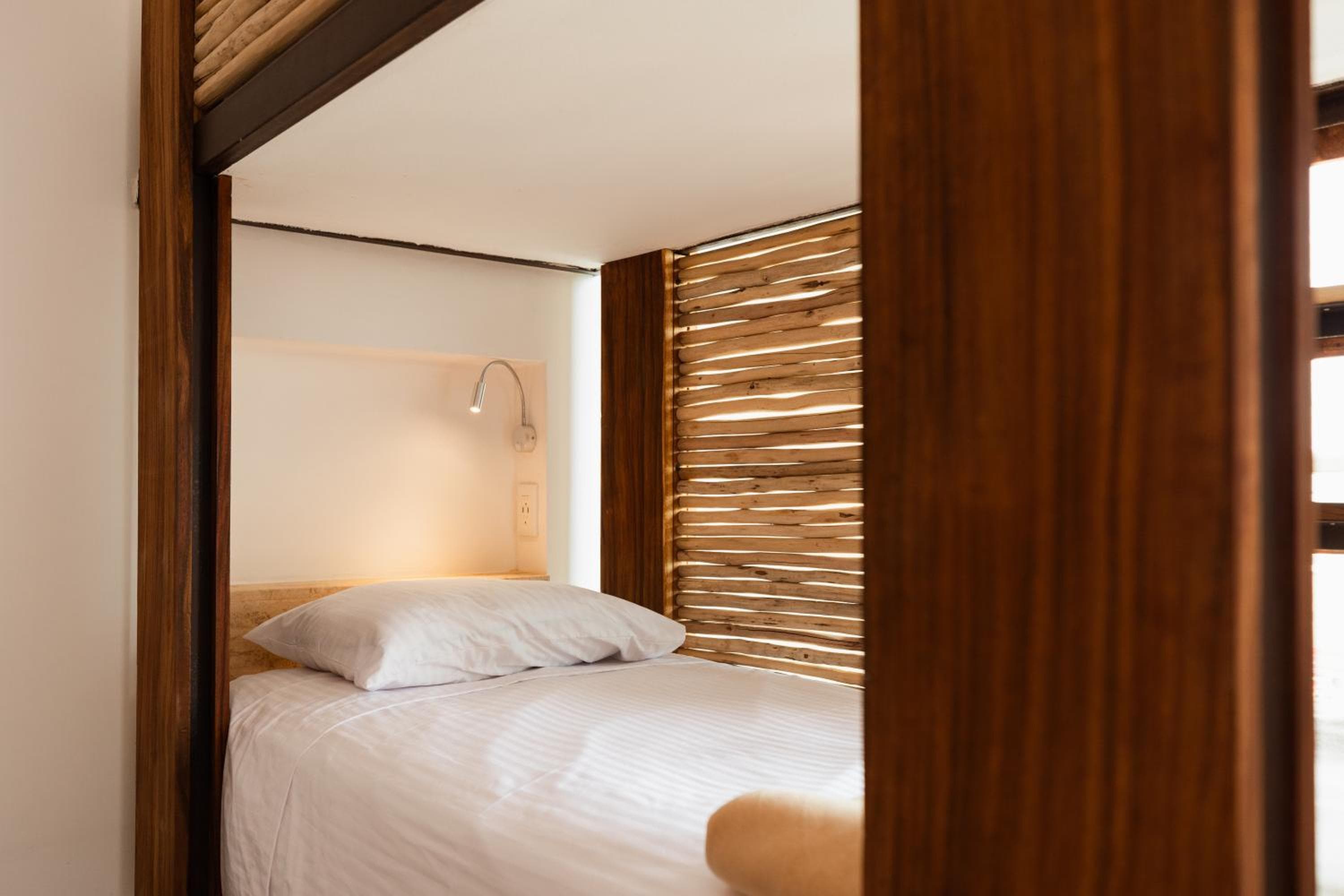 SUUT Hostal Boutique — 24