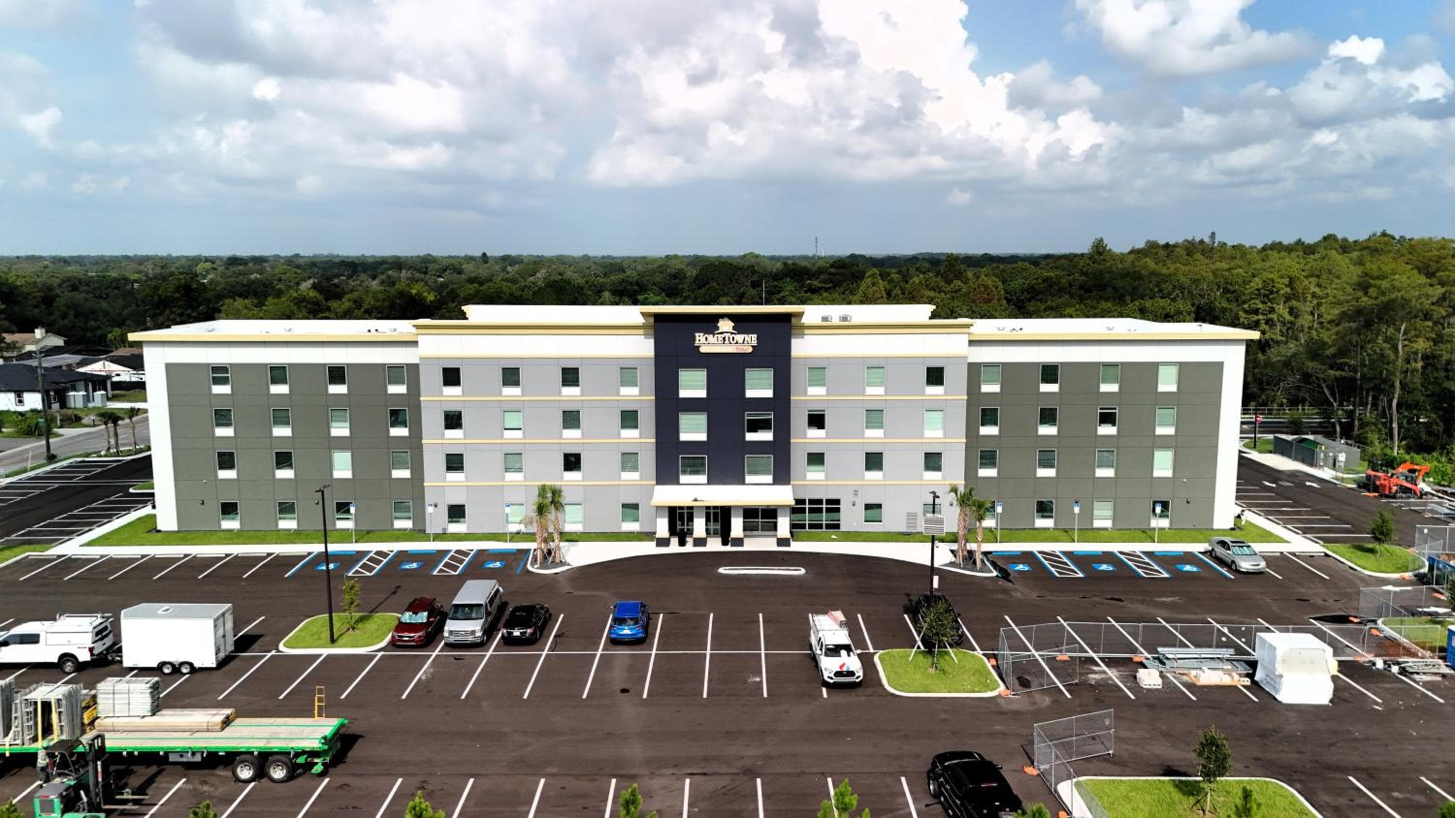 HomeTowne Studios by Red Roof Tampa - Airport — 5