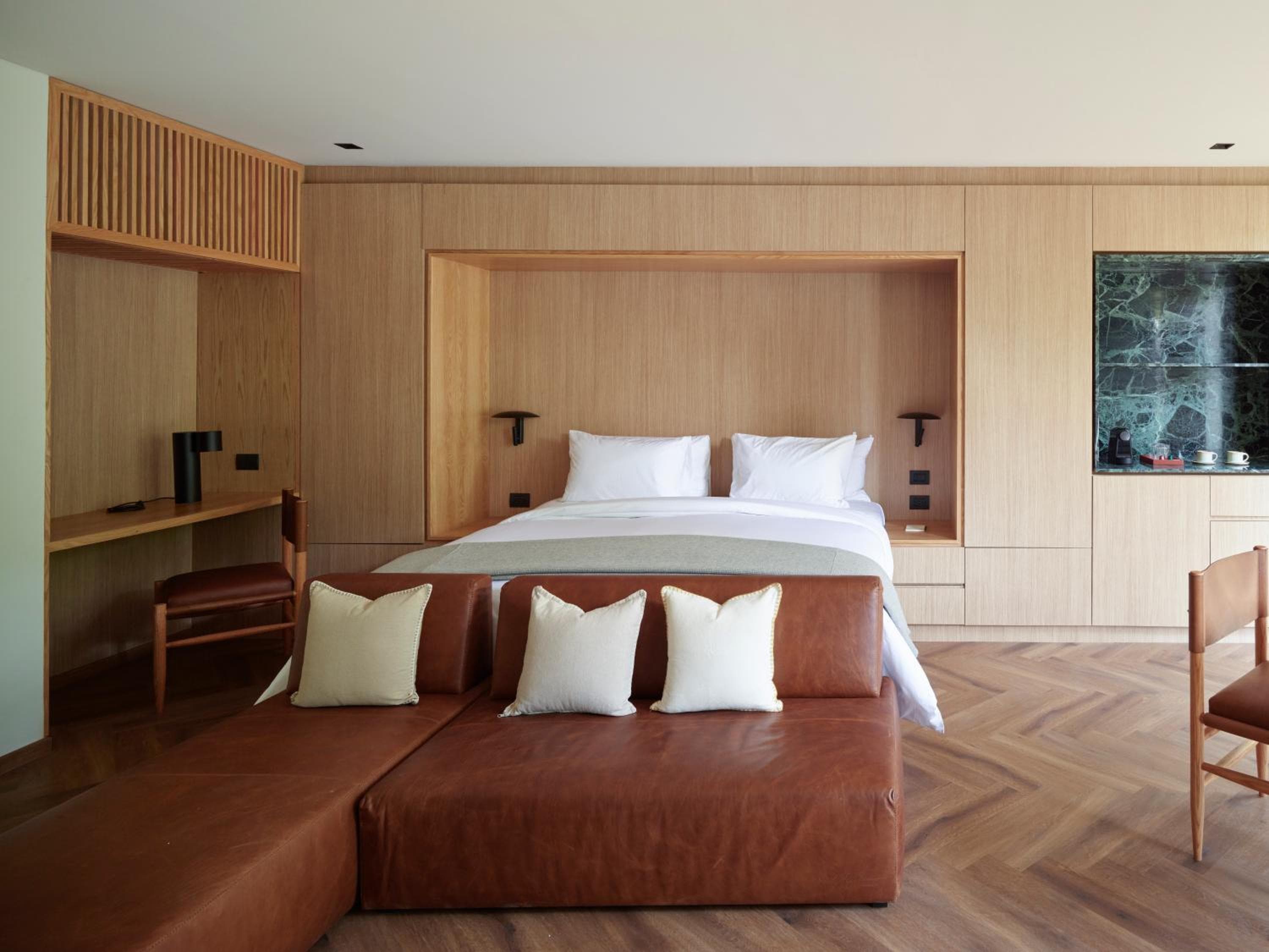 Rodona Hotel — 12