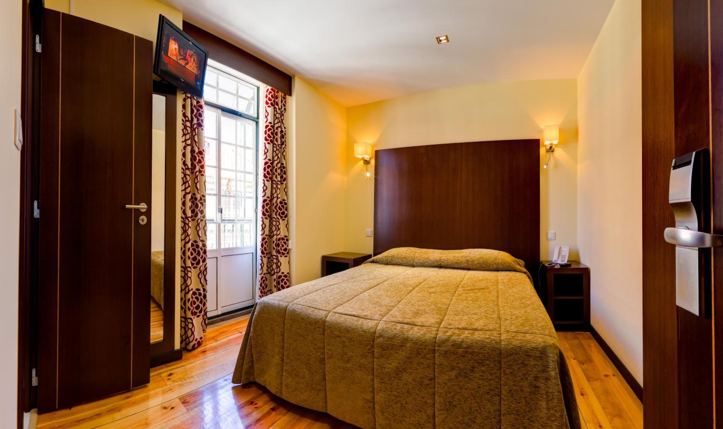 Hotel Duas Nações — 6