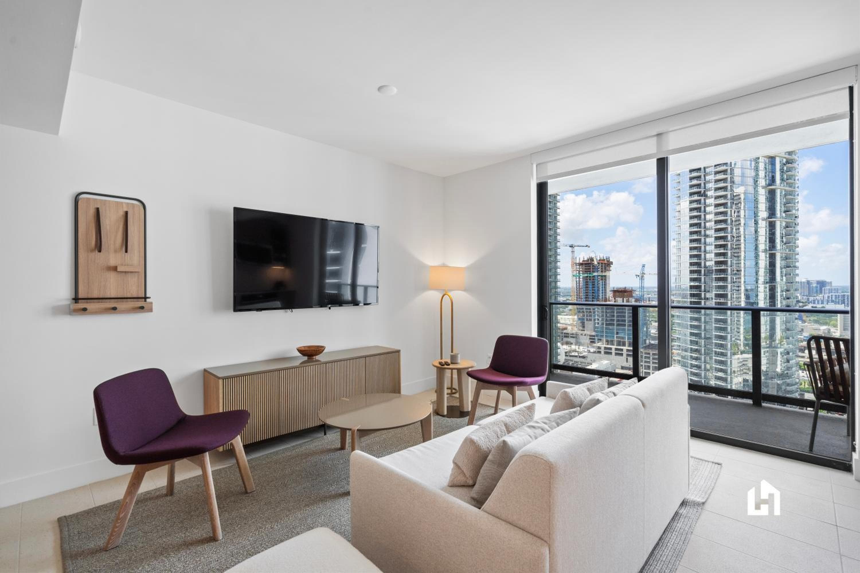 Stylish Apartments with Partial Ocean Views in Downtown! — 17