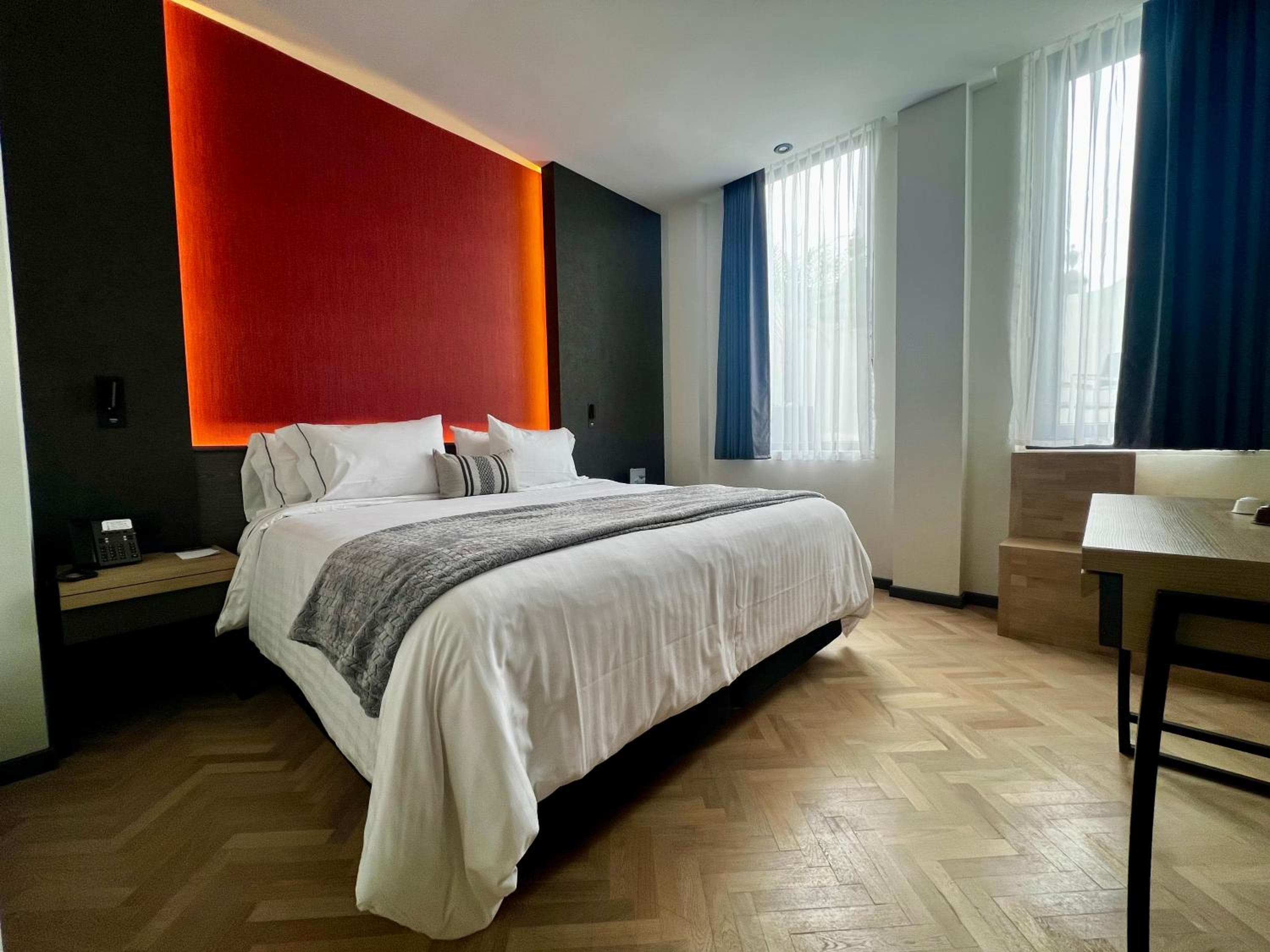 Hotel Catedral — 3