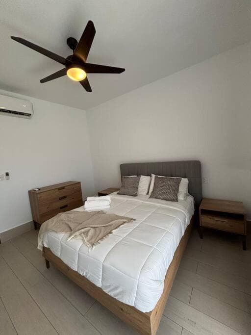 Corals Retreat 2BR Beach Condo — 7