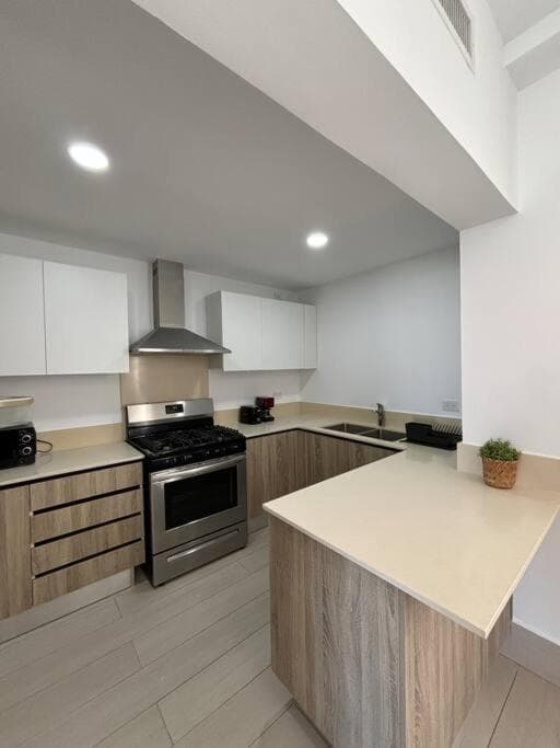 Corals Retreat 2BR Beach Condo — 13