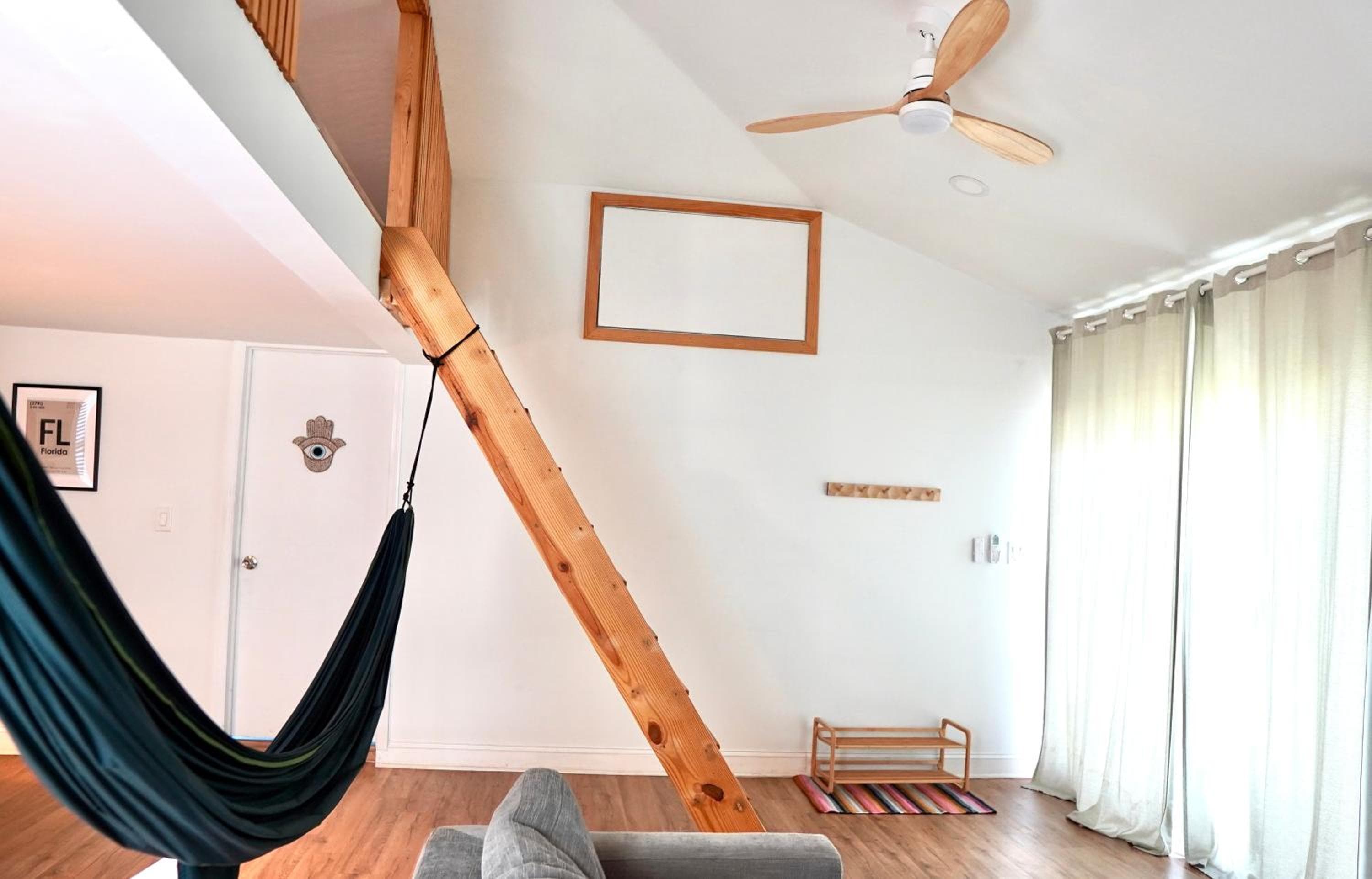 New Nordic Touch Loft, Central Location — 7