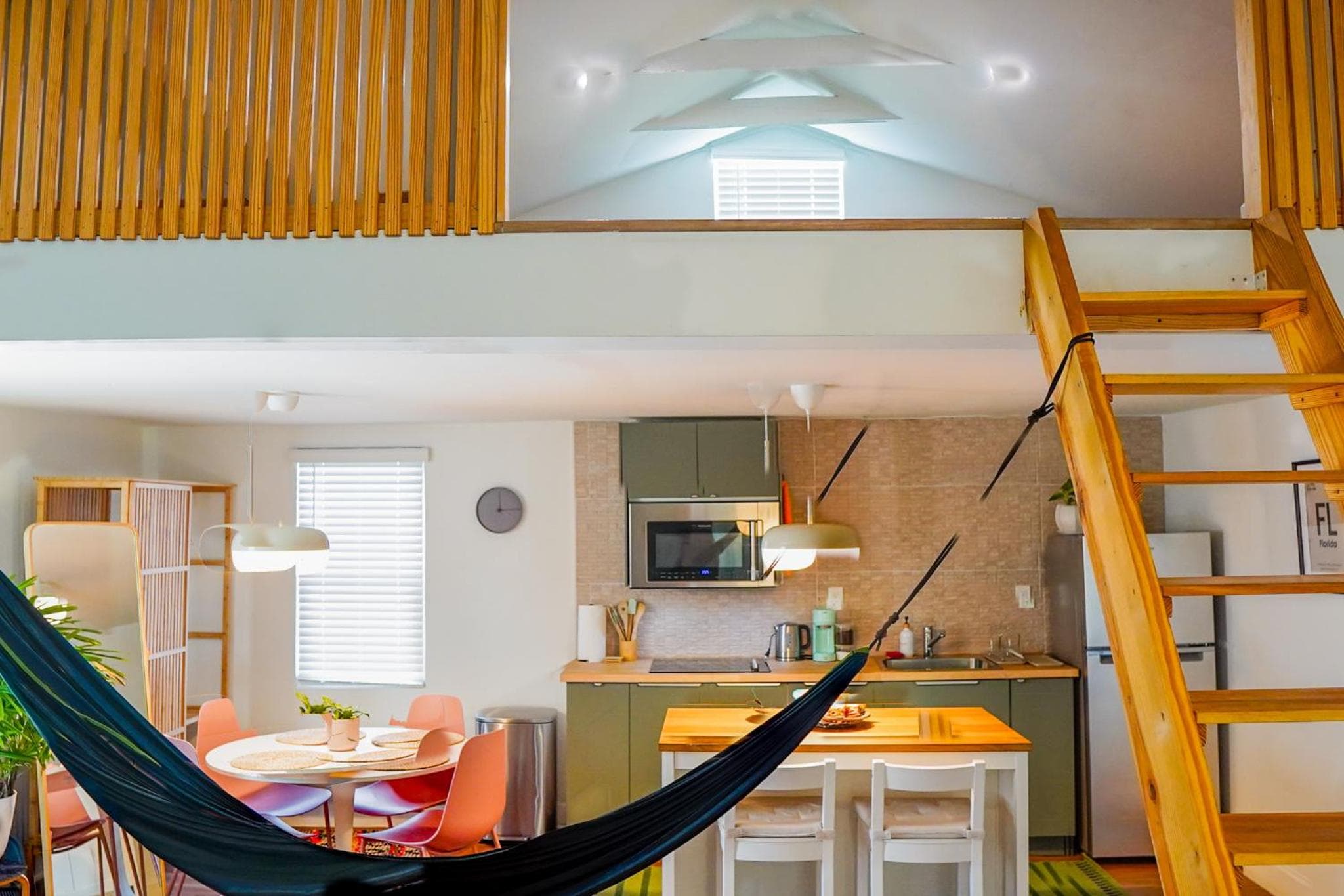 New Nordic Touch Loft, Central Location — 17