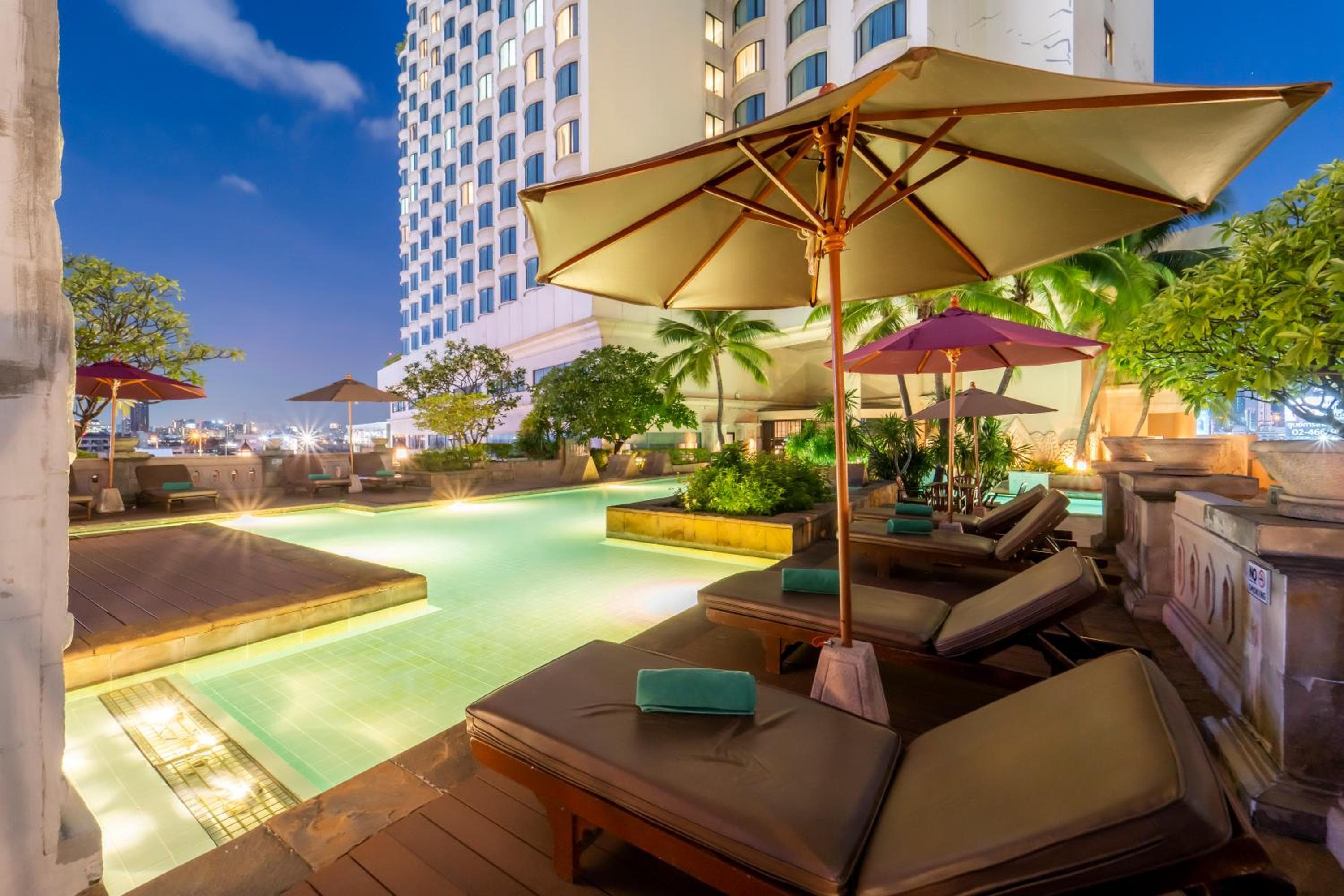 Century Park Hotel — 18