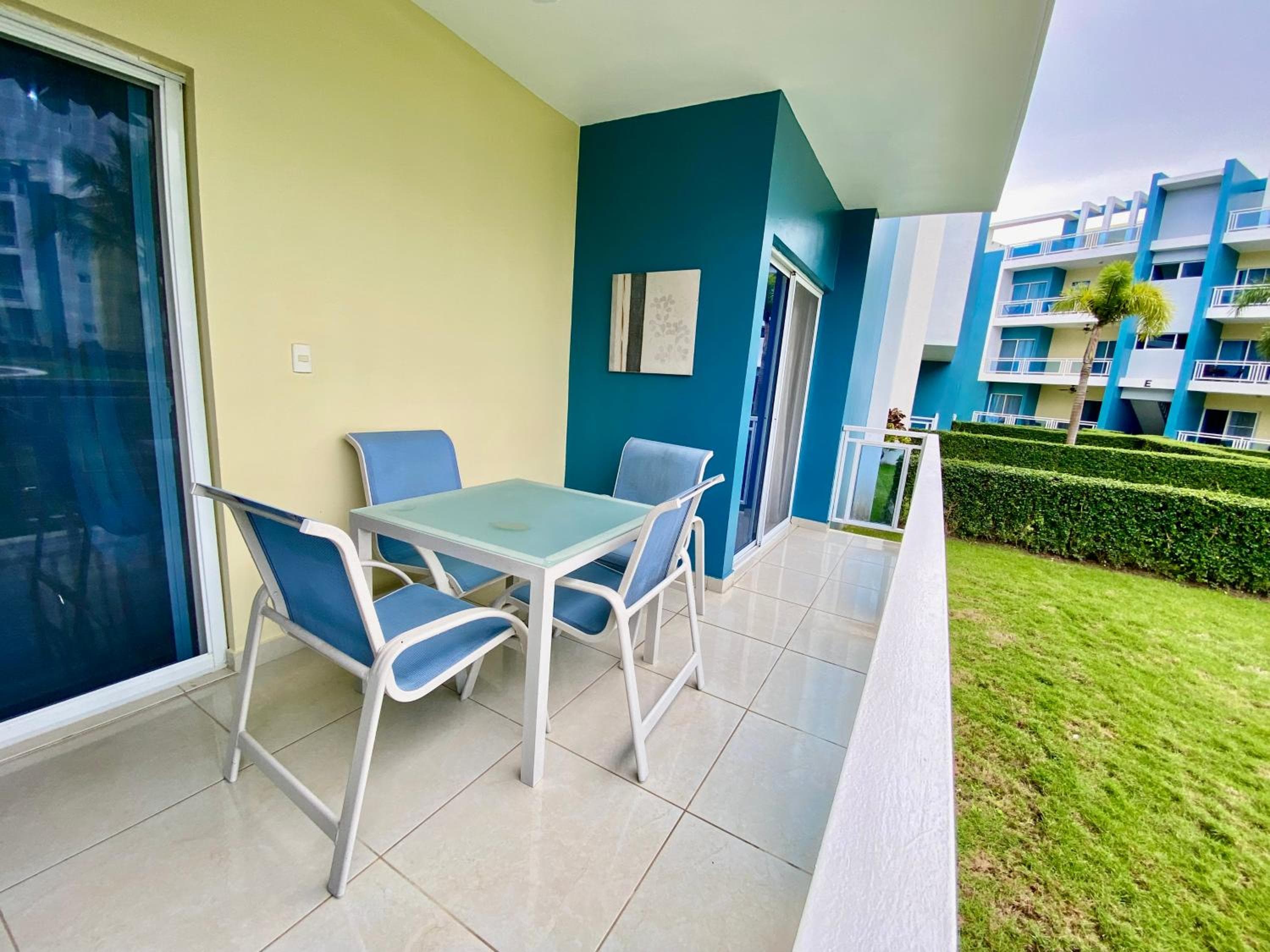Radiant Realm Residence Free Parking BBQ Central los Corales — 6