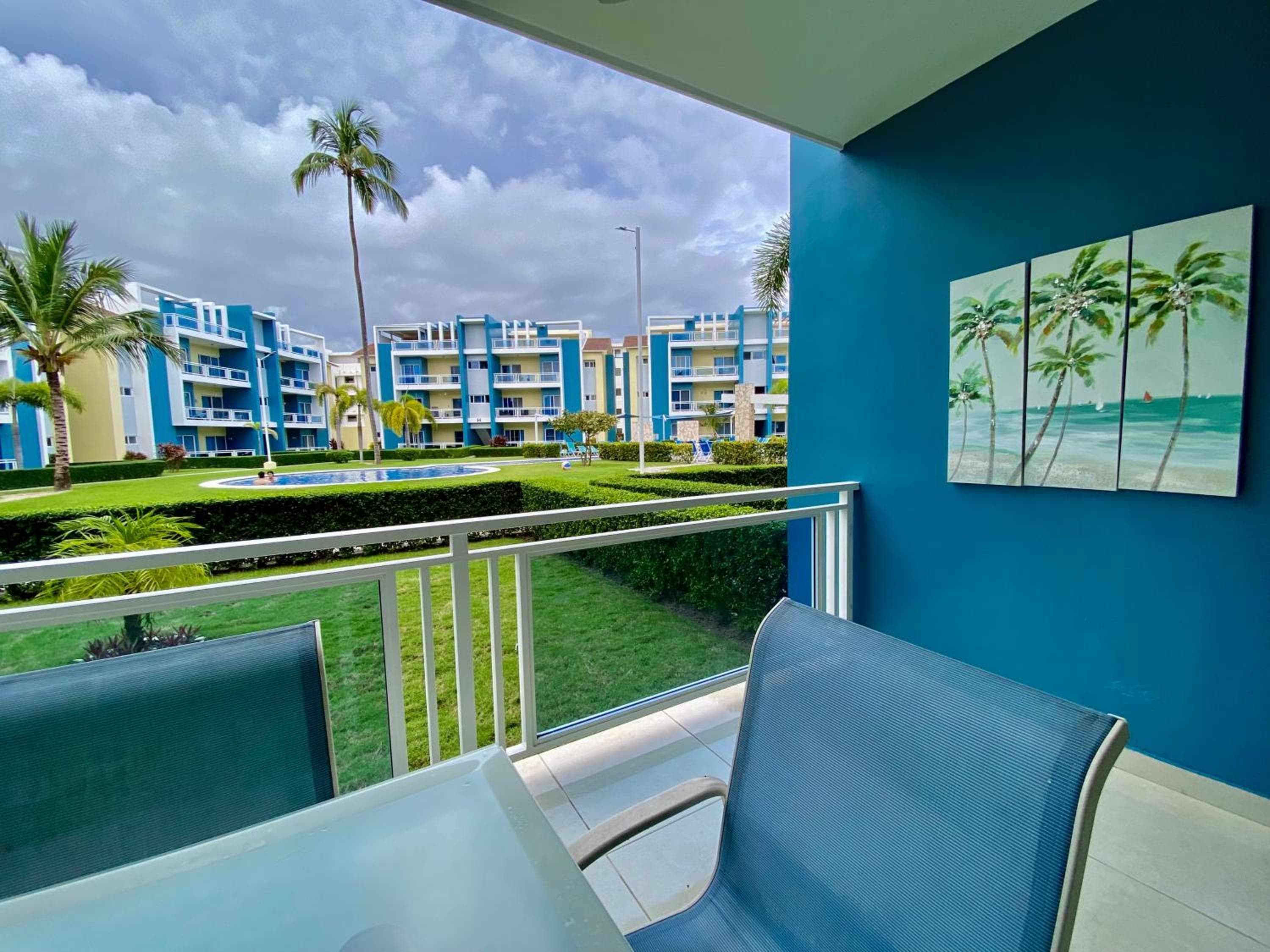 Radiant Realm Residence Free Parking BBQ Central los Corales — 27
