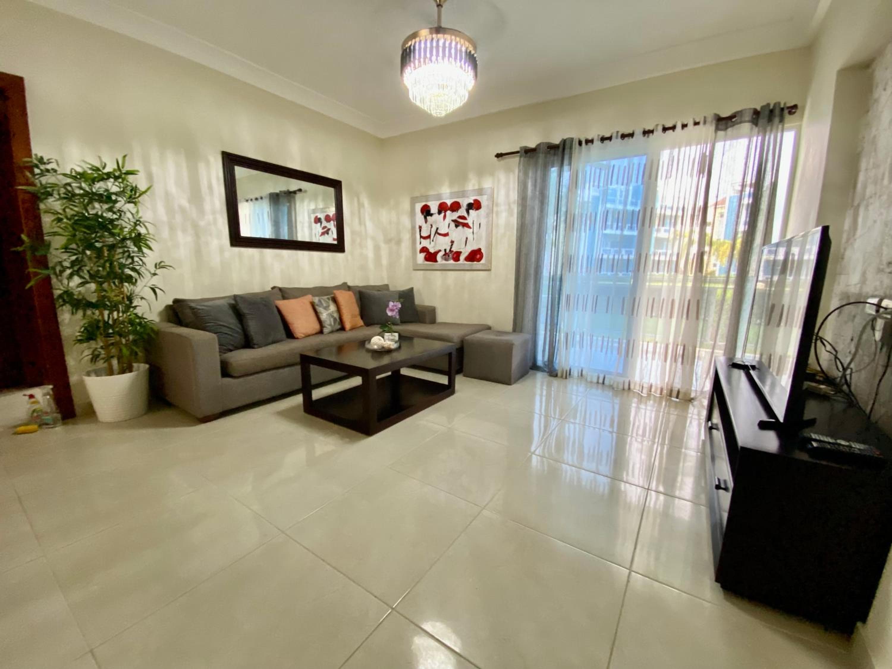 Radiant Realm Residence Free Parking BBQ Central los Corales — 27