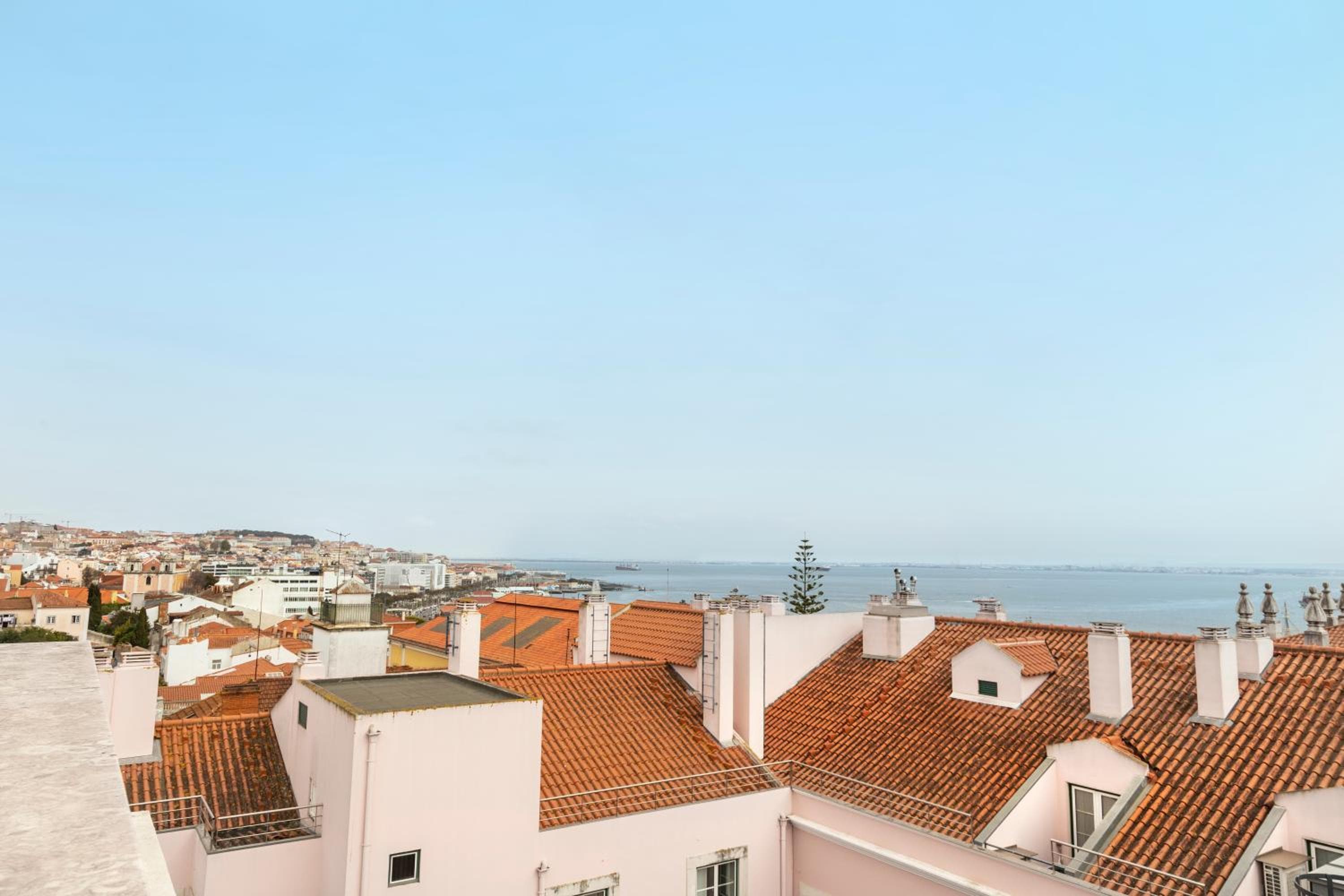 The Emerald House Lisbon - Curio Collection By Hilton — 14