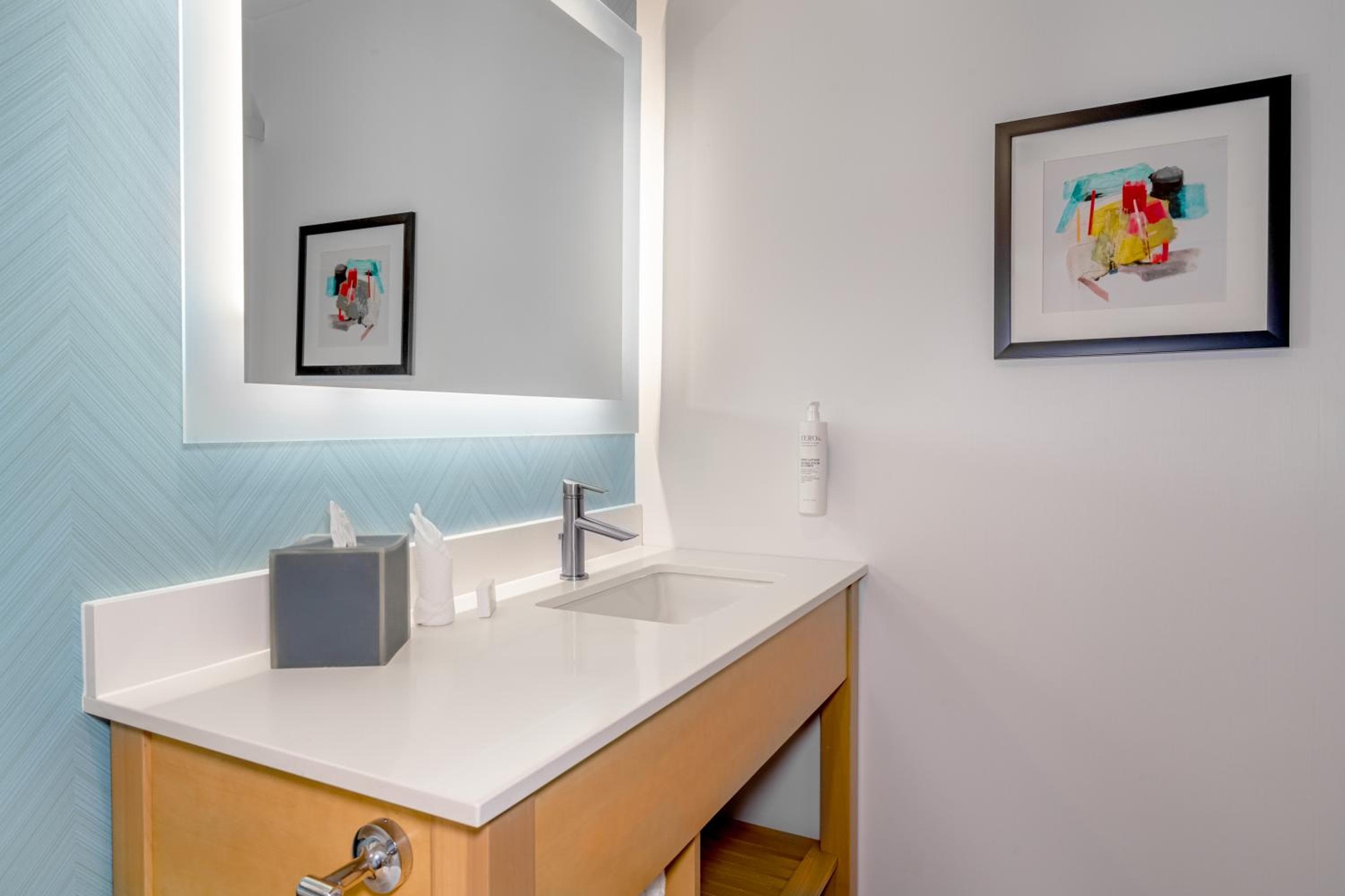 La Quinta by Wyndham LAX — 22