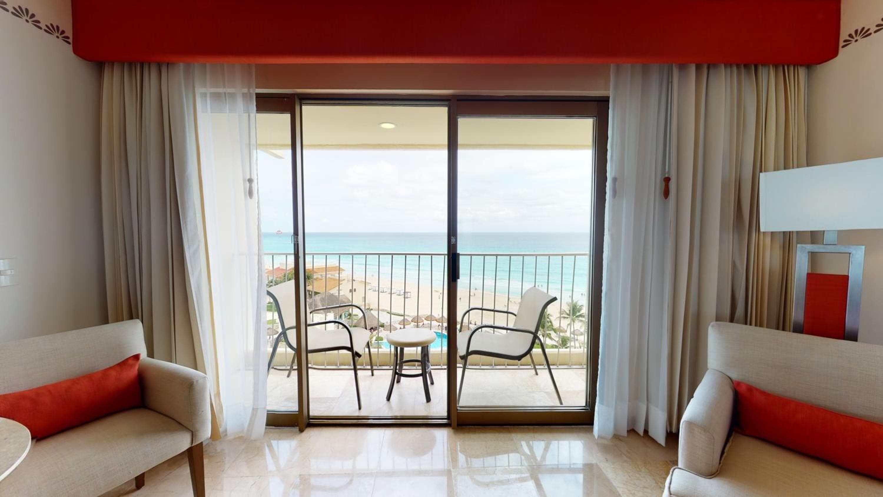 Grand Park Royal Cancun - All Inclusive — 8