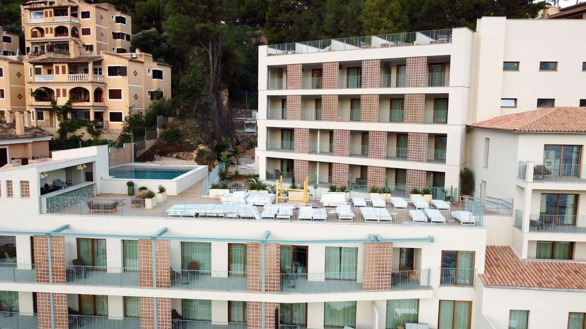 Salino Port Soller — 18