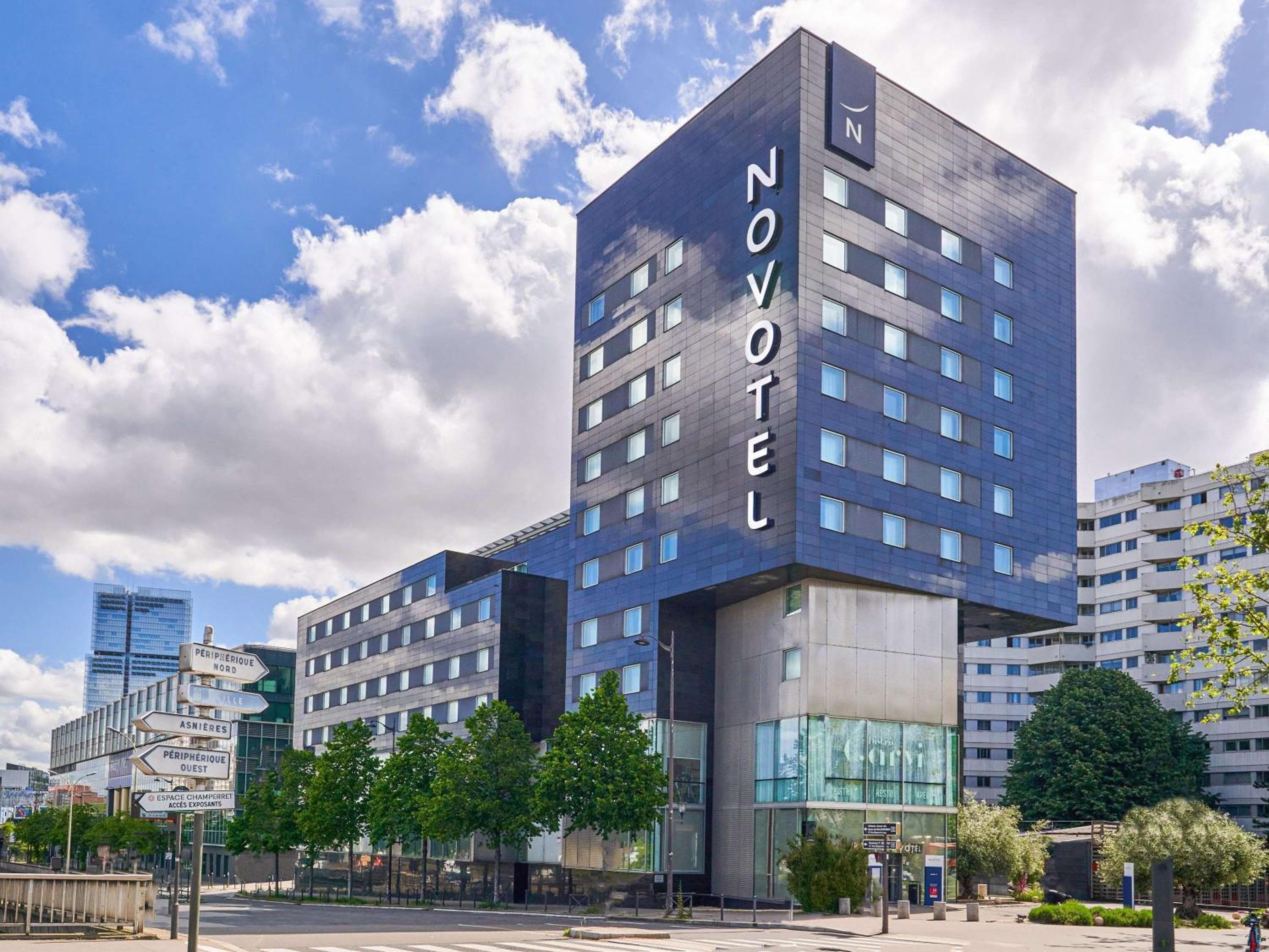 Novotel Paris 17 — 1
