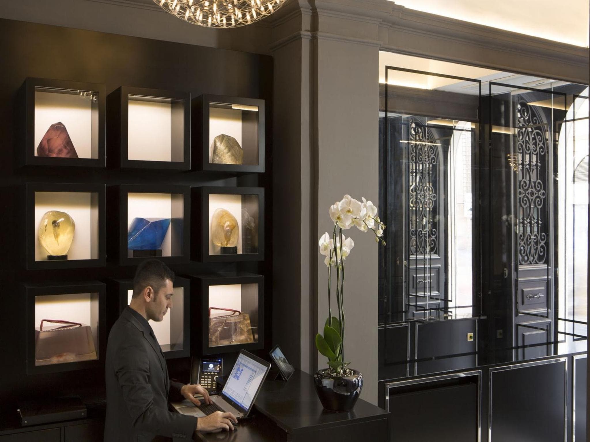 Corso 281 Luxury Suites — 16