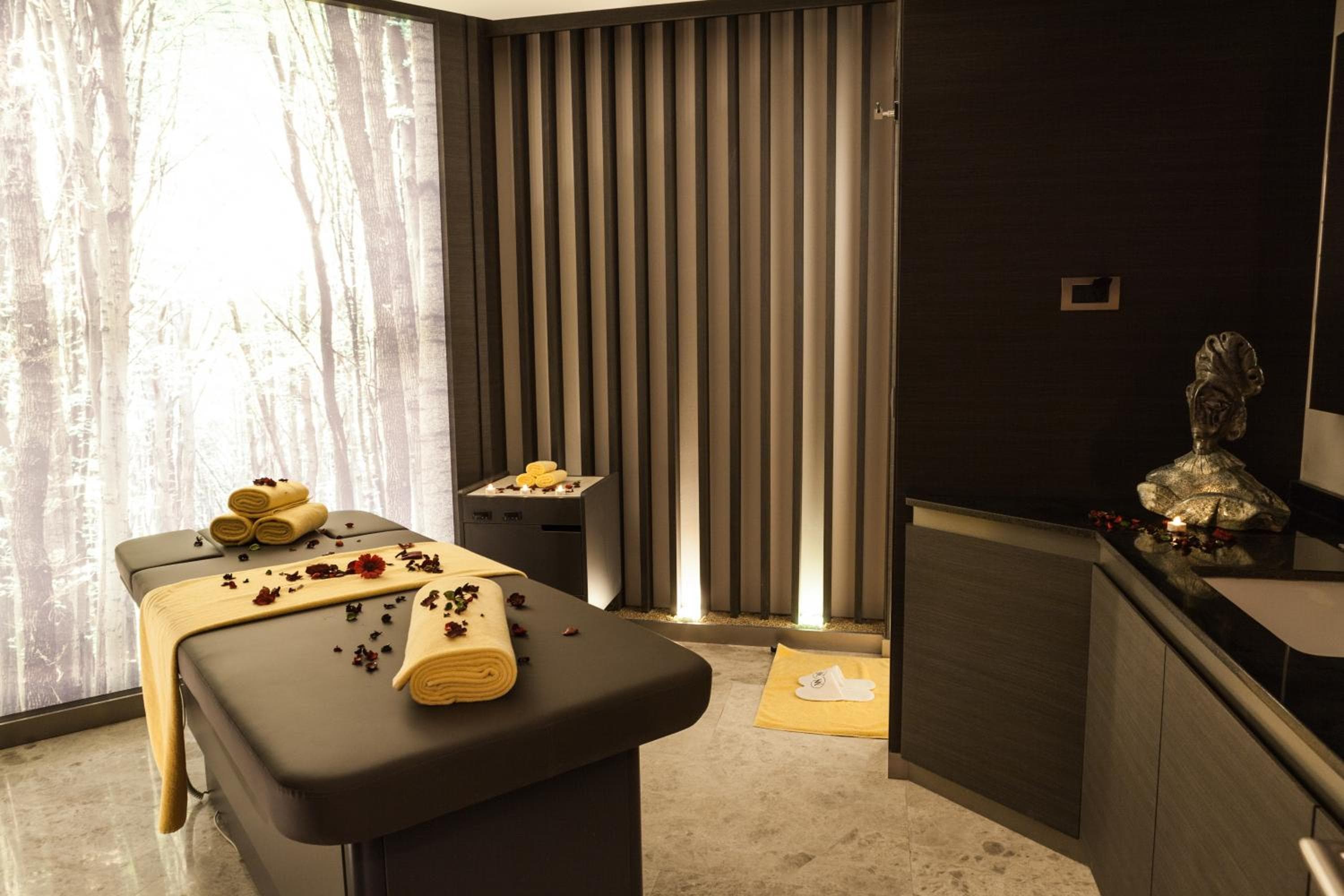 Wish More Hotel Istanbul — 25
