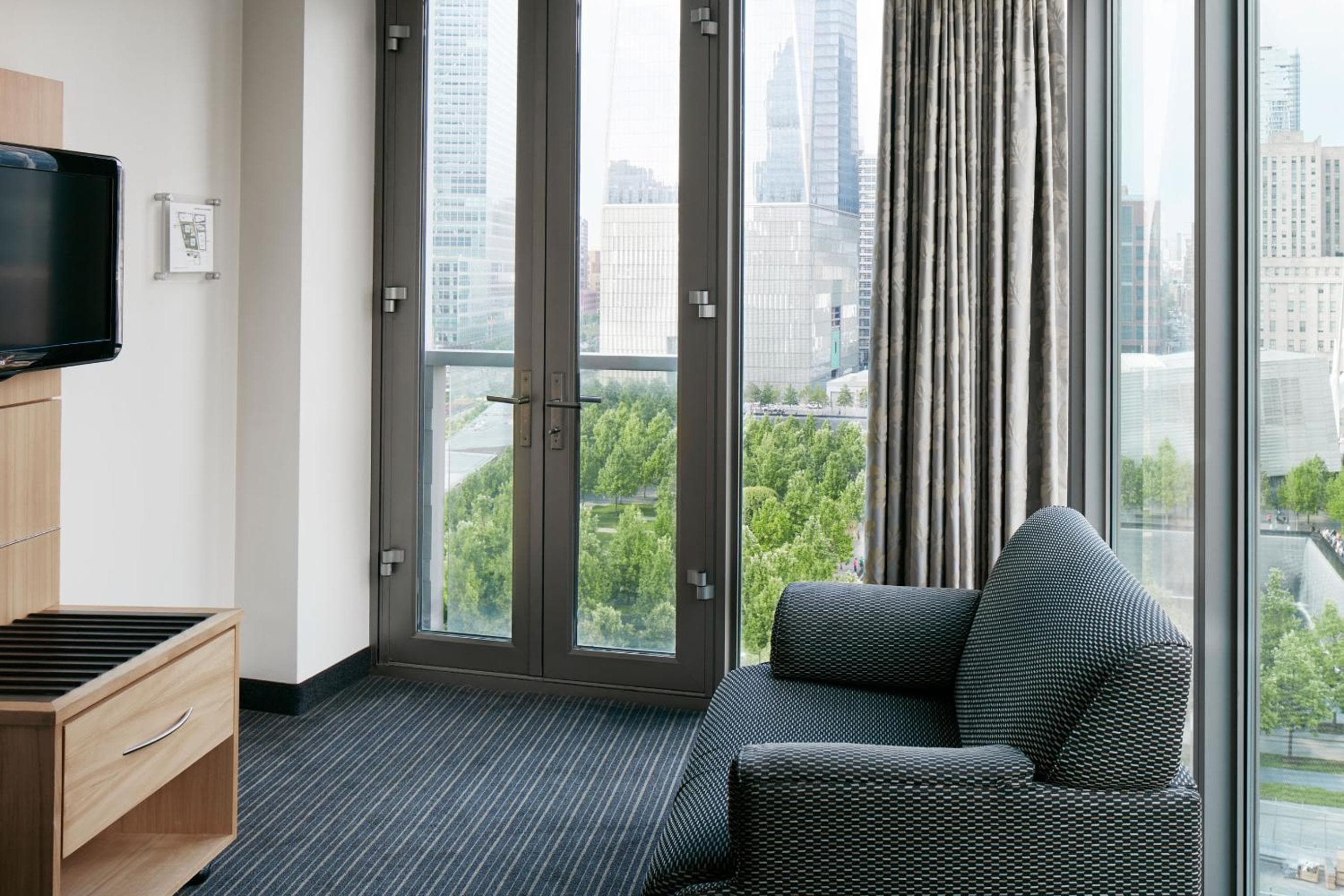 World Center Hotel — 16