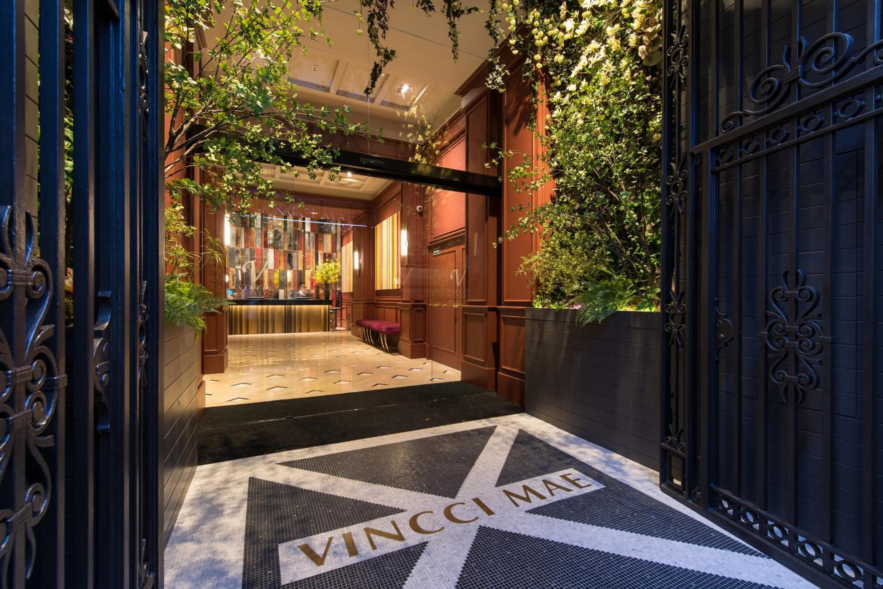 Vincci Mae — 4