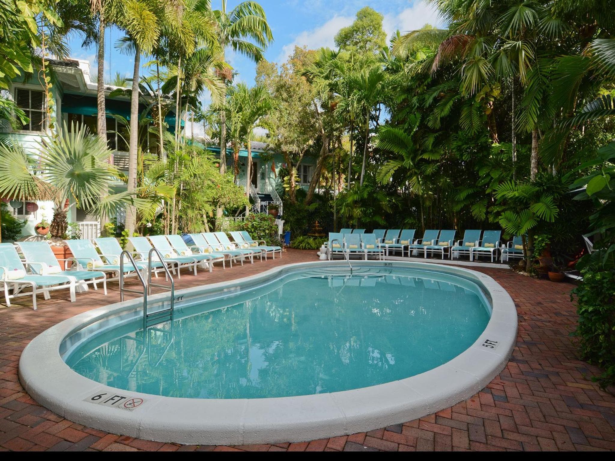 Pineapple Point Gästehaus & Resort - Gay Men's Resort — 3