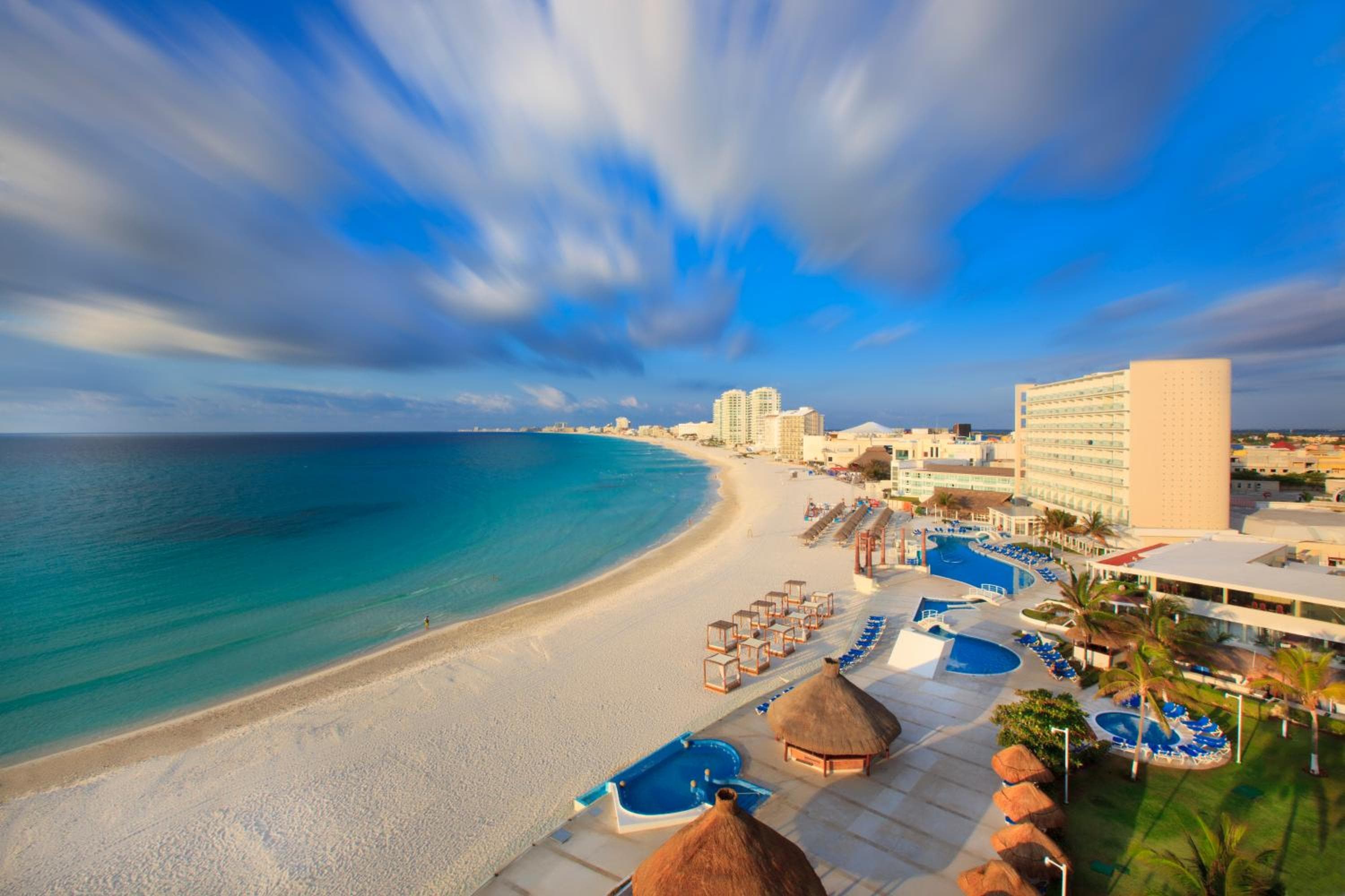 Krystal Cancun — 28