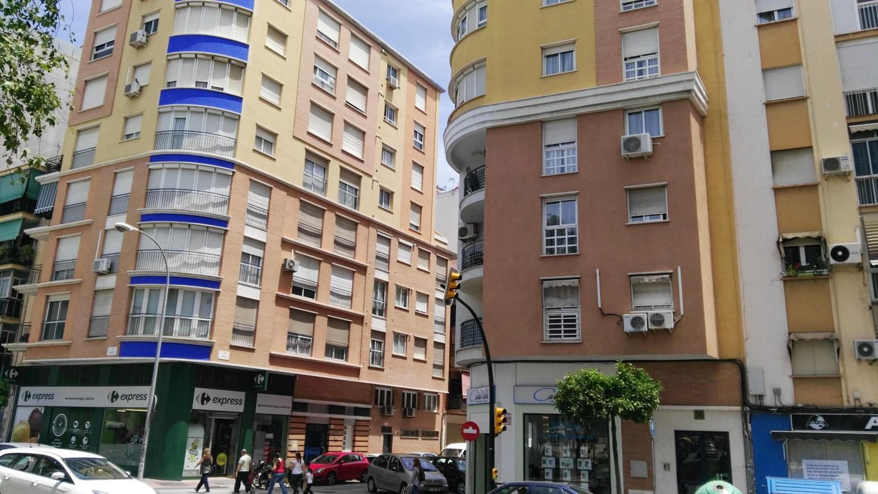 Fan Flat Eugenio -> Fan Flat Eugenio — 19