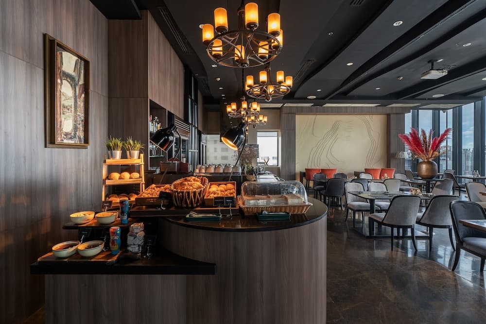 Das Kontinent Hotel Sukhumvit — 27