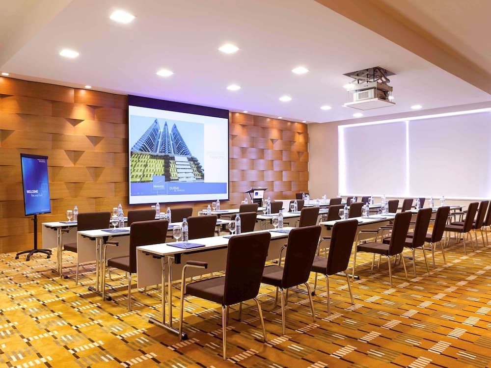 Novotel Dubai Al Barsha — 9